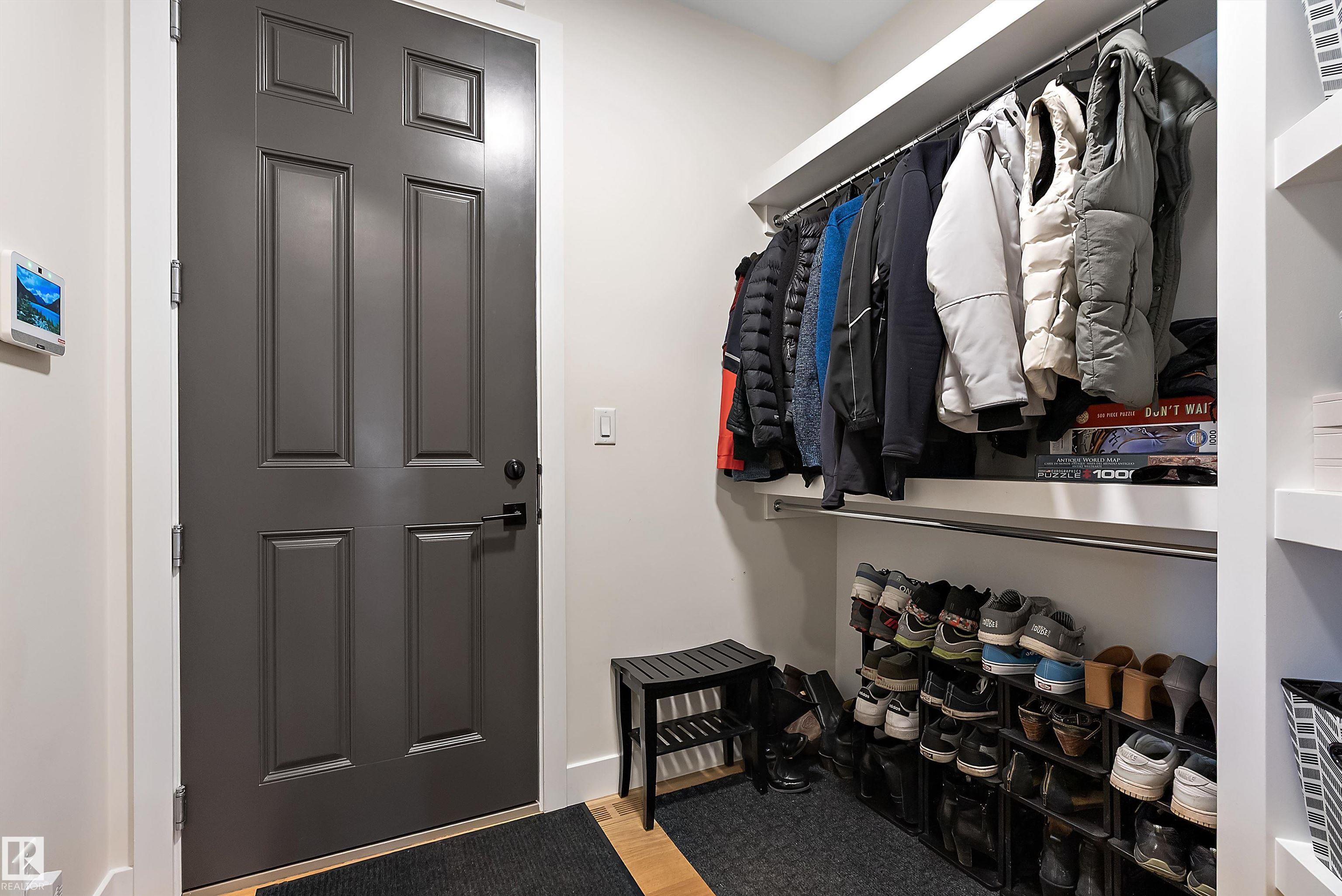 Photo 19 at 12518 39 Avenue NW, Aspen Gardens, Edmonton