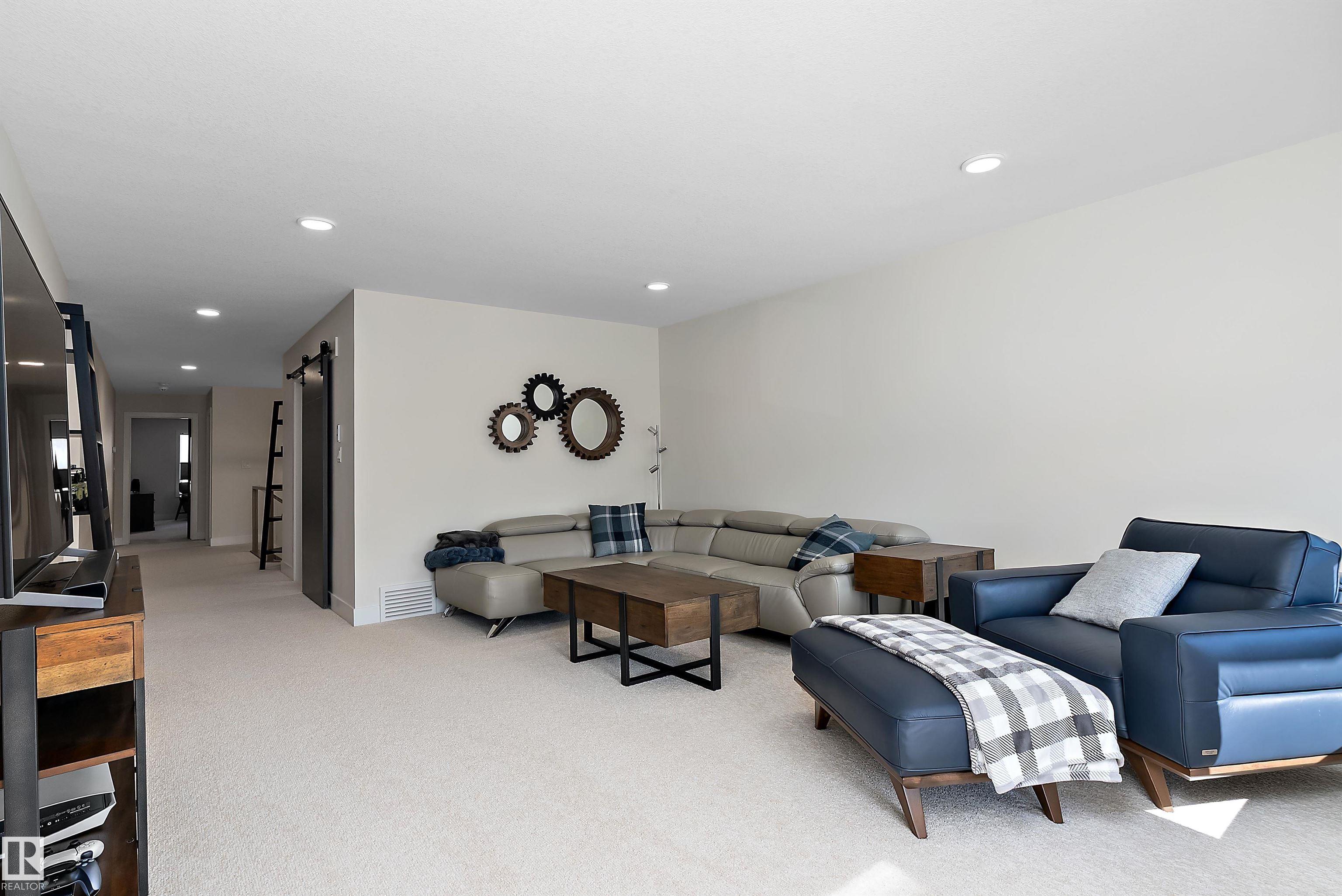 Photo 27 at 12518 39 Avenue NW, Aspen Gardens, Edmonton