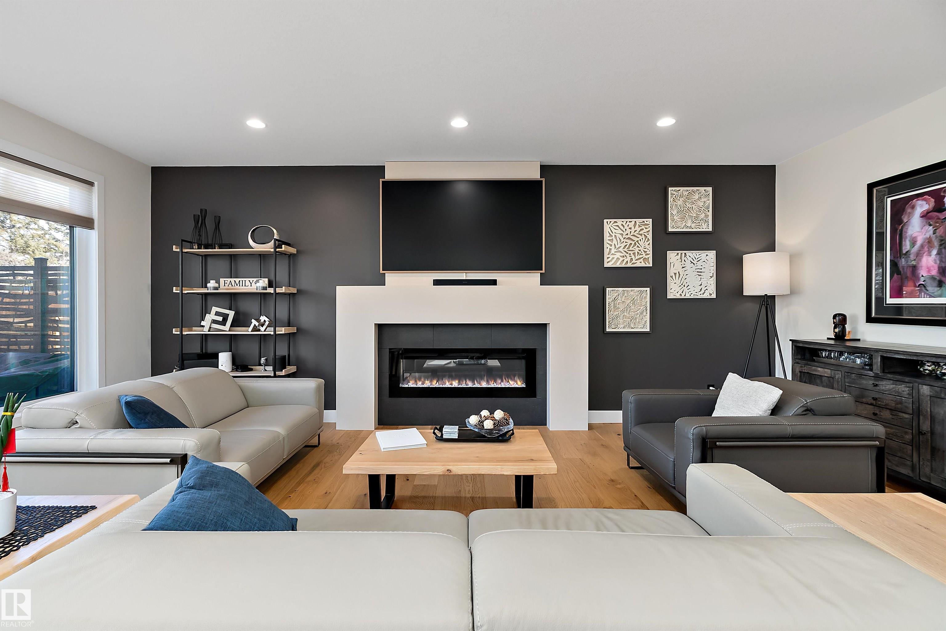 Photo 6 at 12518 39 Avenue NW, Aspen Gardens, Edmonton