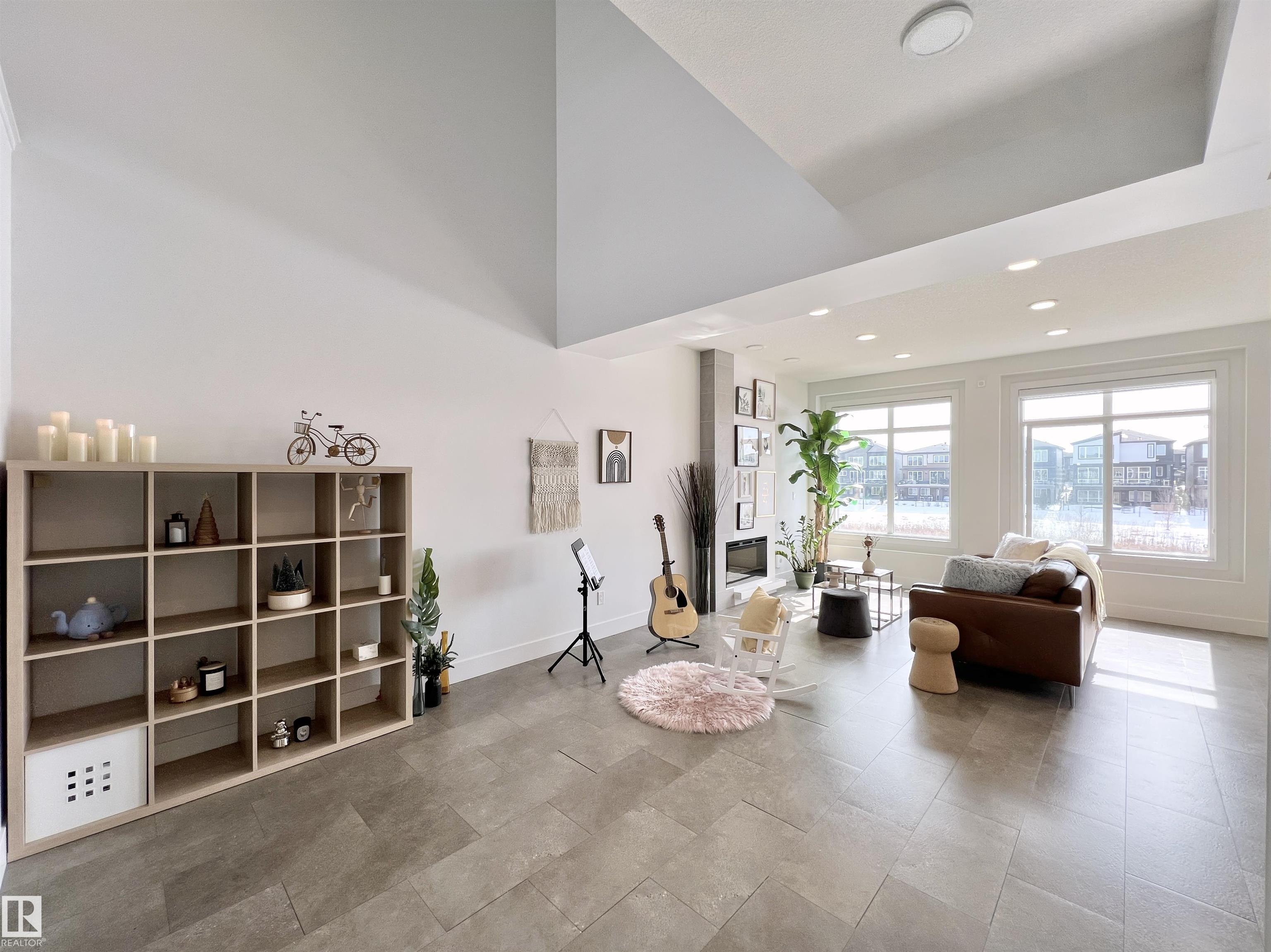 Picture for 6055 KING LANDING LD SW