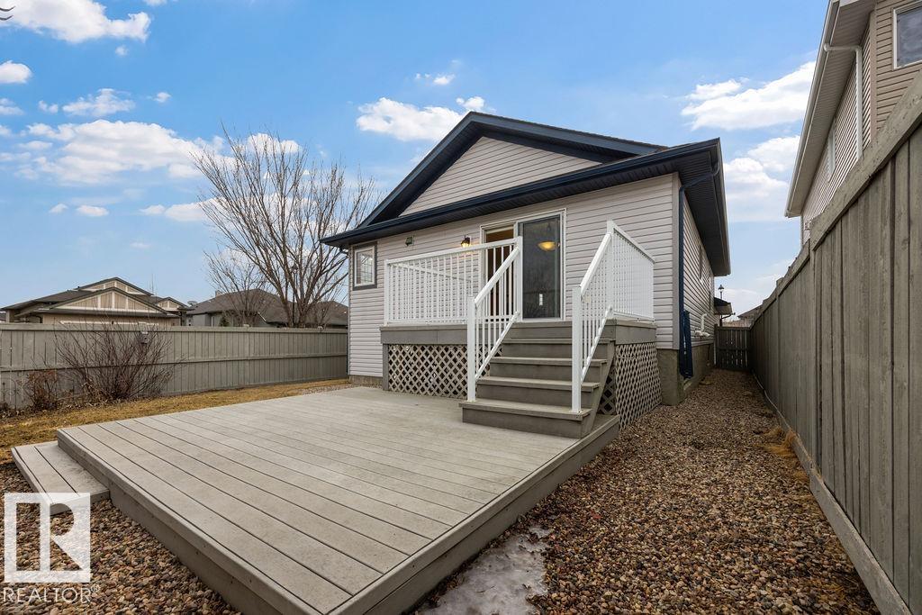 Photo 17 at 24 Sweetberry Cove, Suntree, Leduc