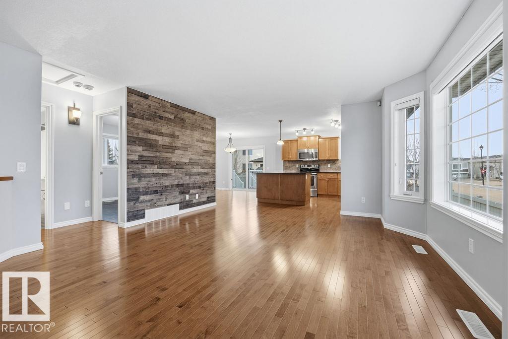 Photo 22 at 24 Sweetberry Cove, Suntree, Leduc