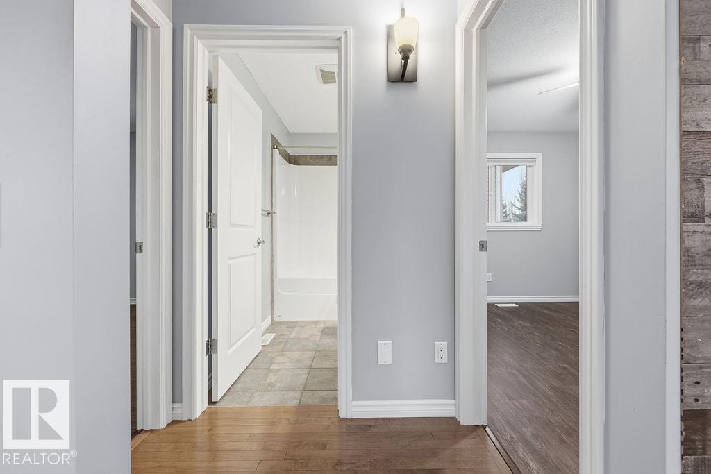 Photo 23 at 24 Sweetberry Cove, Suntree, Leduc