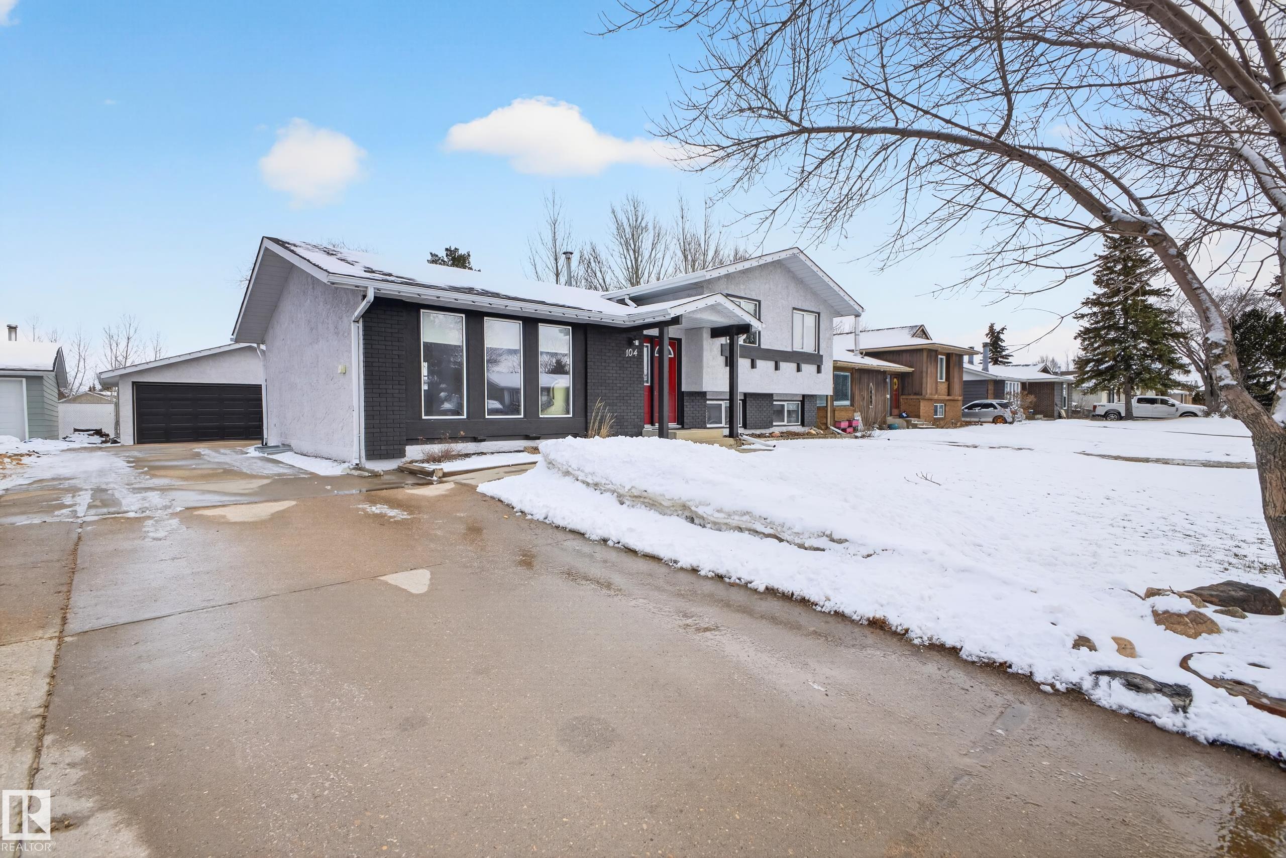 104 Grandin Drive, Hittinger, Morinville