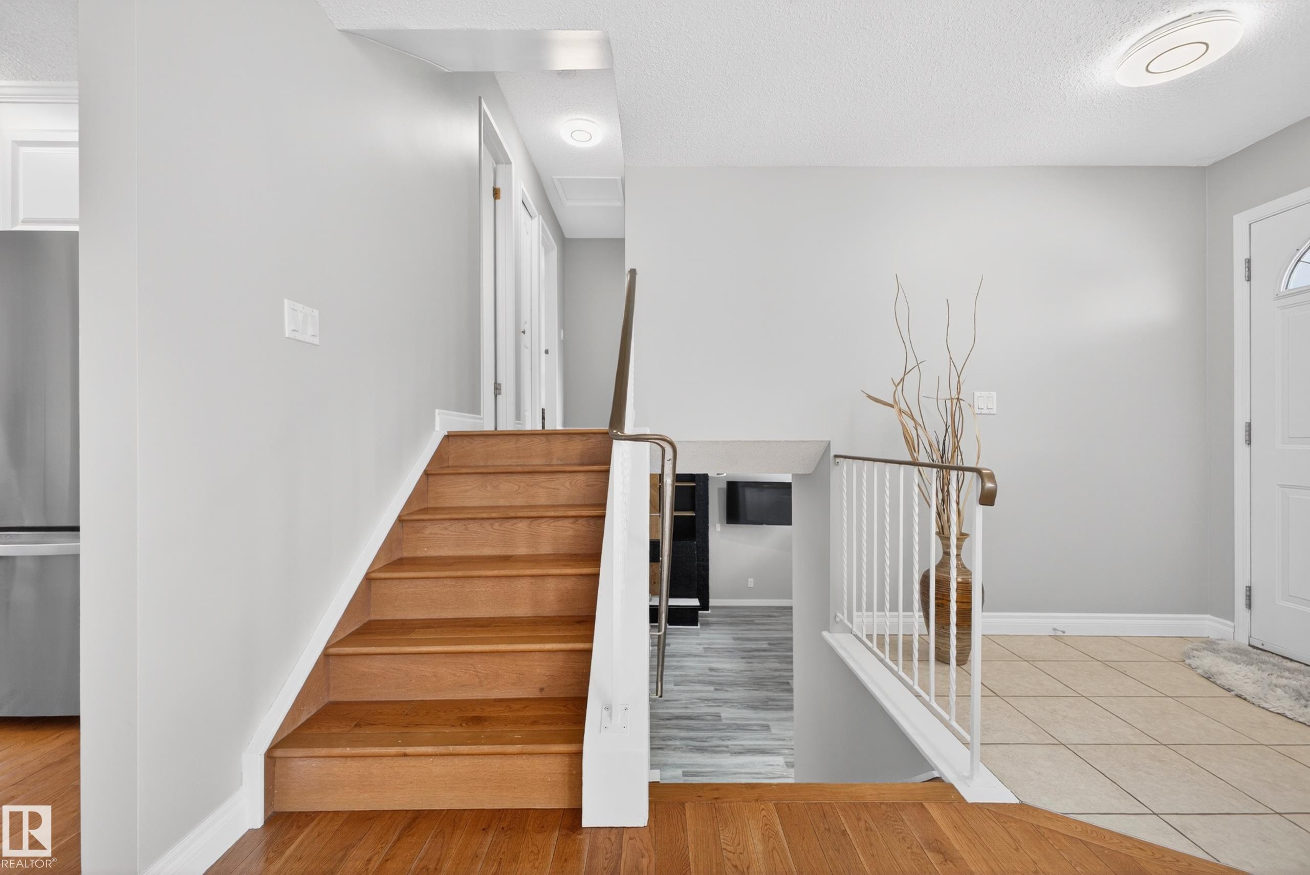 Photo 19 at 104 Grandin Drive, Hittinger, Morinville