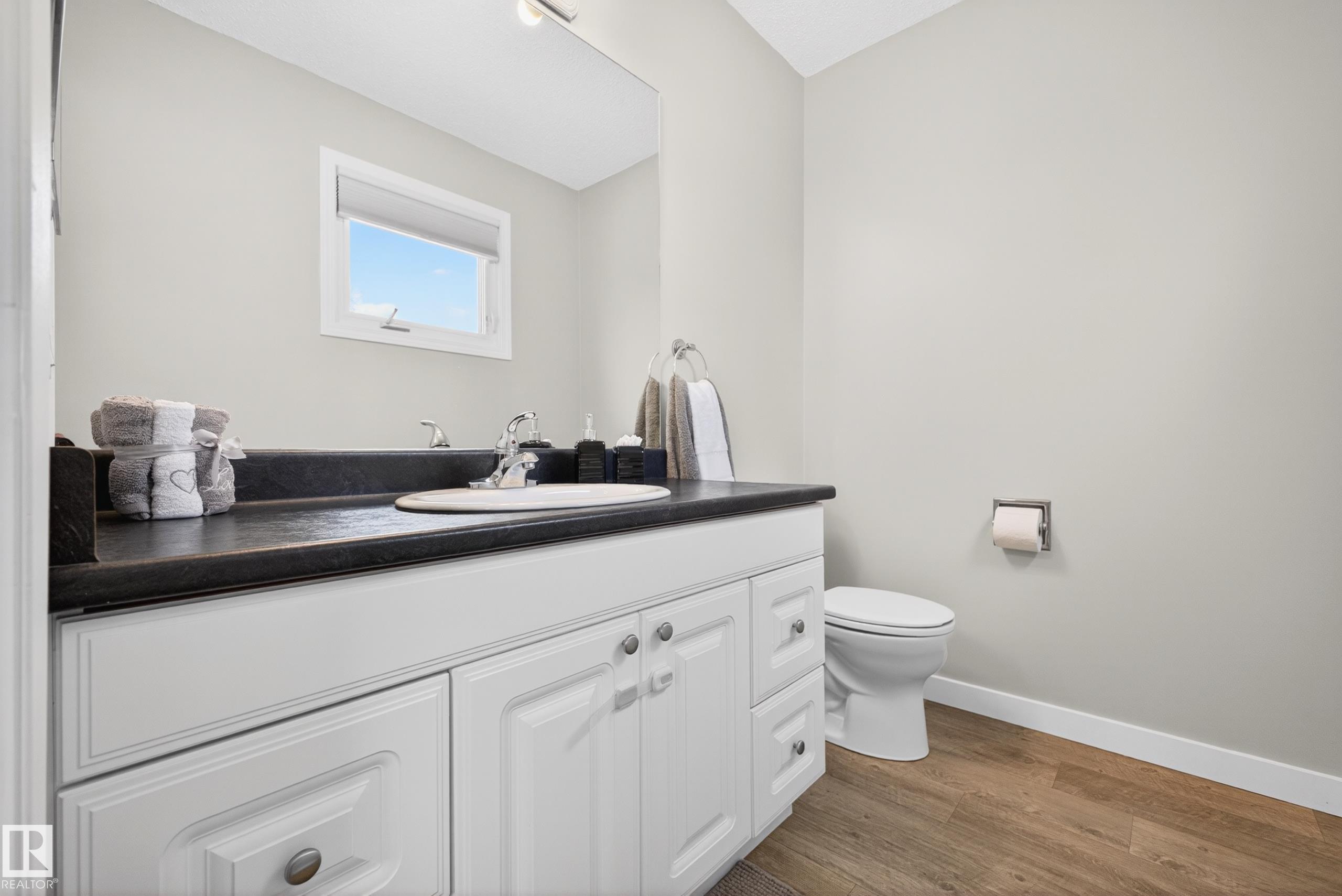 Photo 24 at 104 Grandin Drive, Hittinger, Morinville