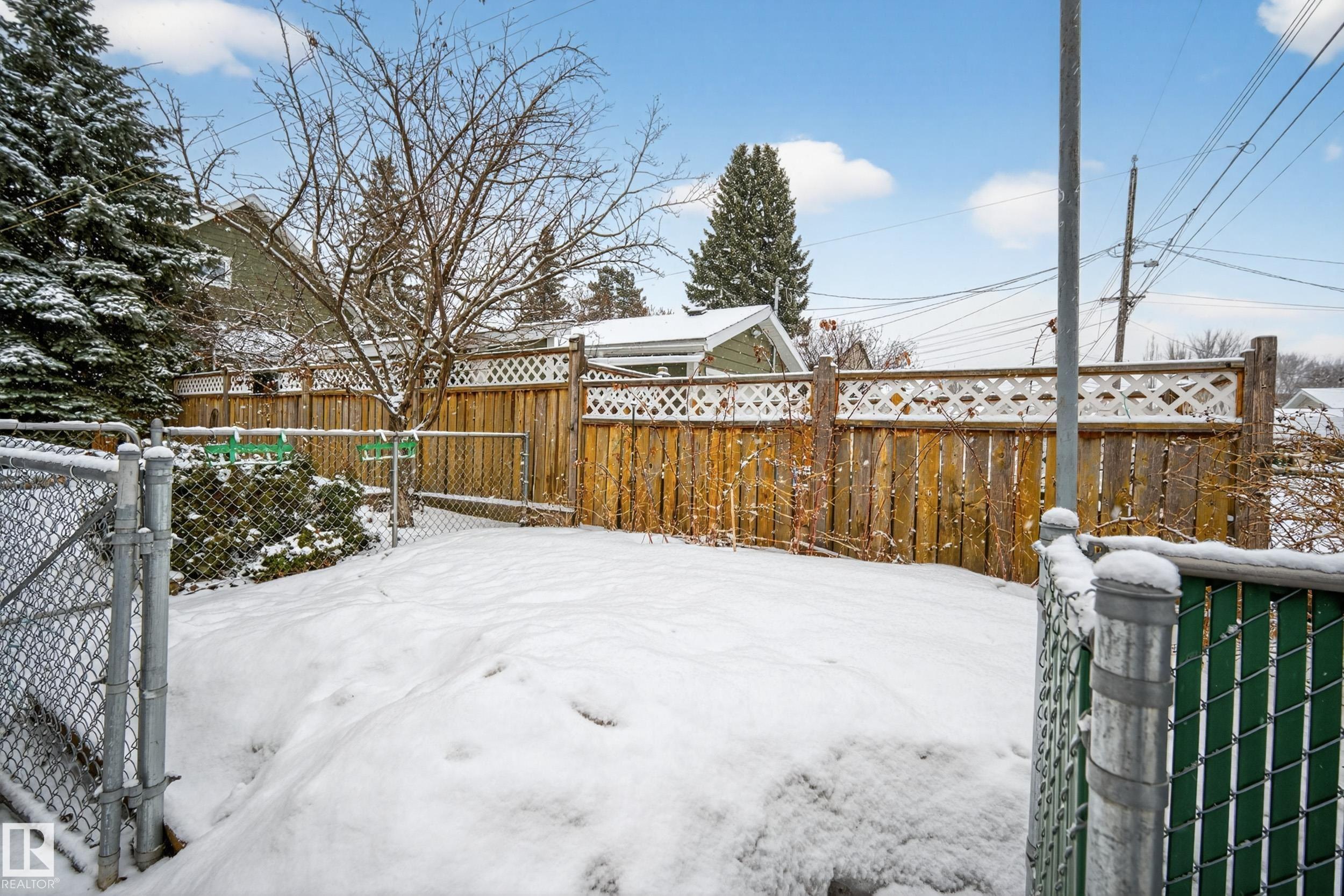 Photo 11 at 10328 76 Street NW, Forest Heights, Edmonton