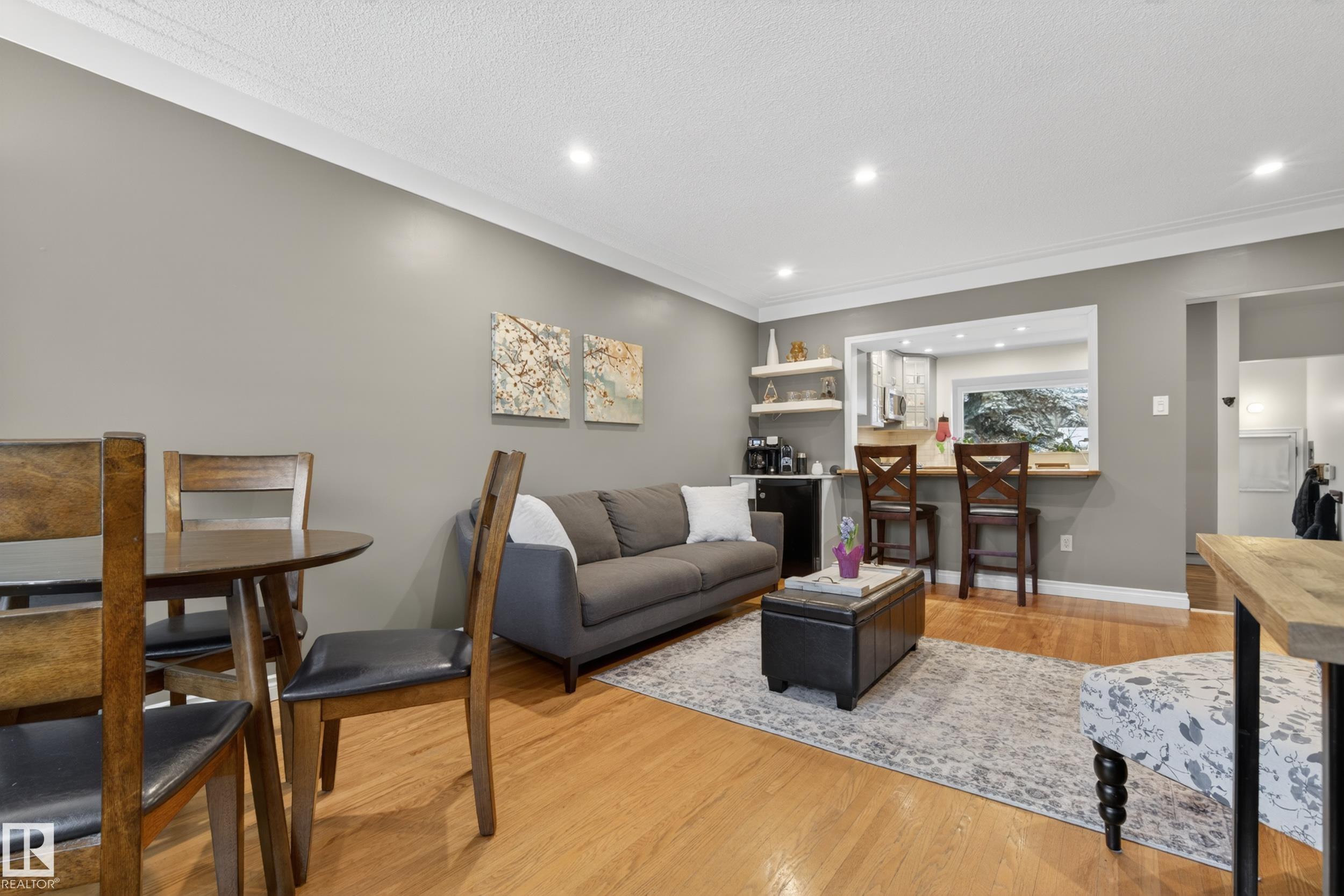 Photo 12 at 10328 76 Street NW, Forest Heights, Edmonton