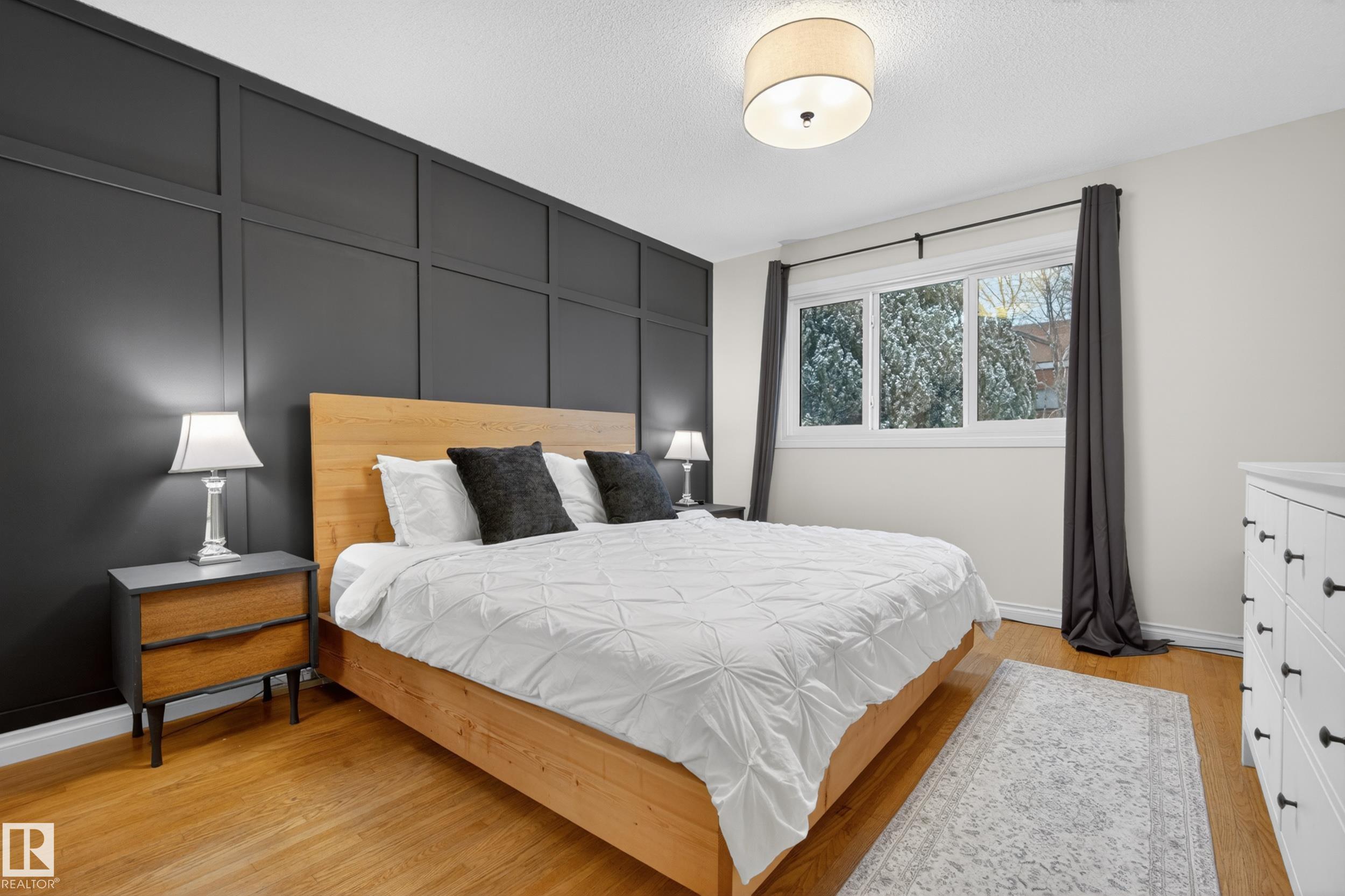 Photo 23 at 10328 76 Street NW, Forest Heights, Edmonton