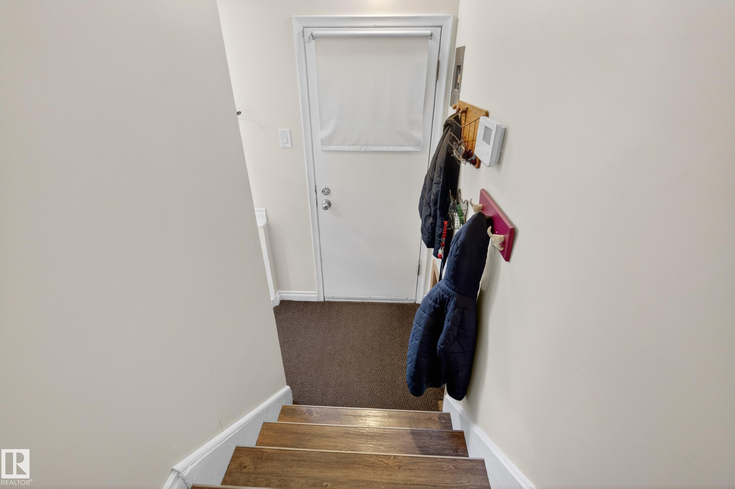 Photo 29 at 10328 76 Street NW, Forest Heights, Edmonton