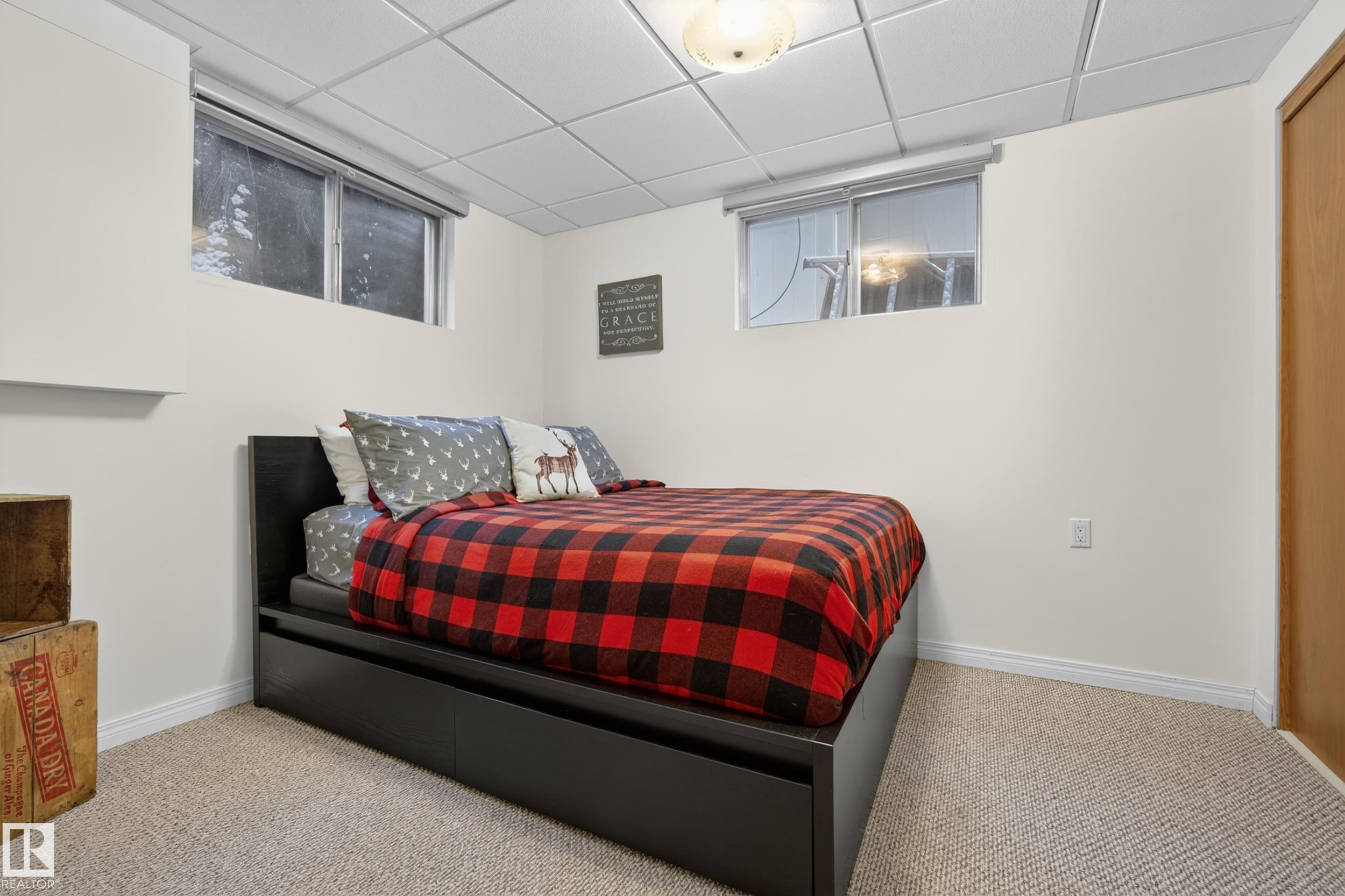 Photo 36 at 10328 76 Street NW, Forest Heights, Edmonton