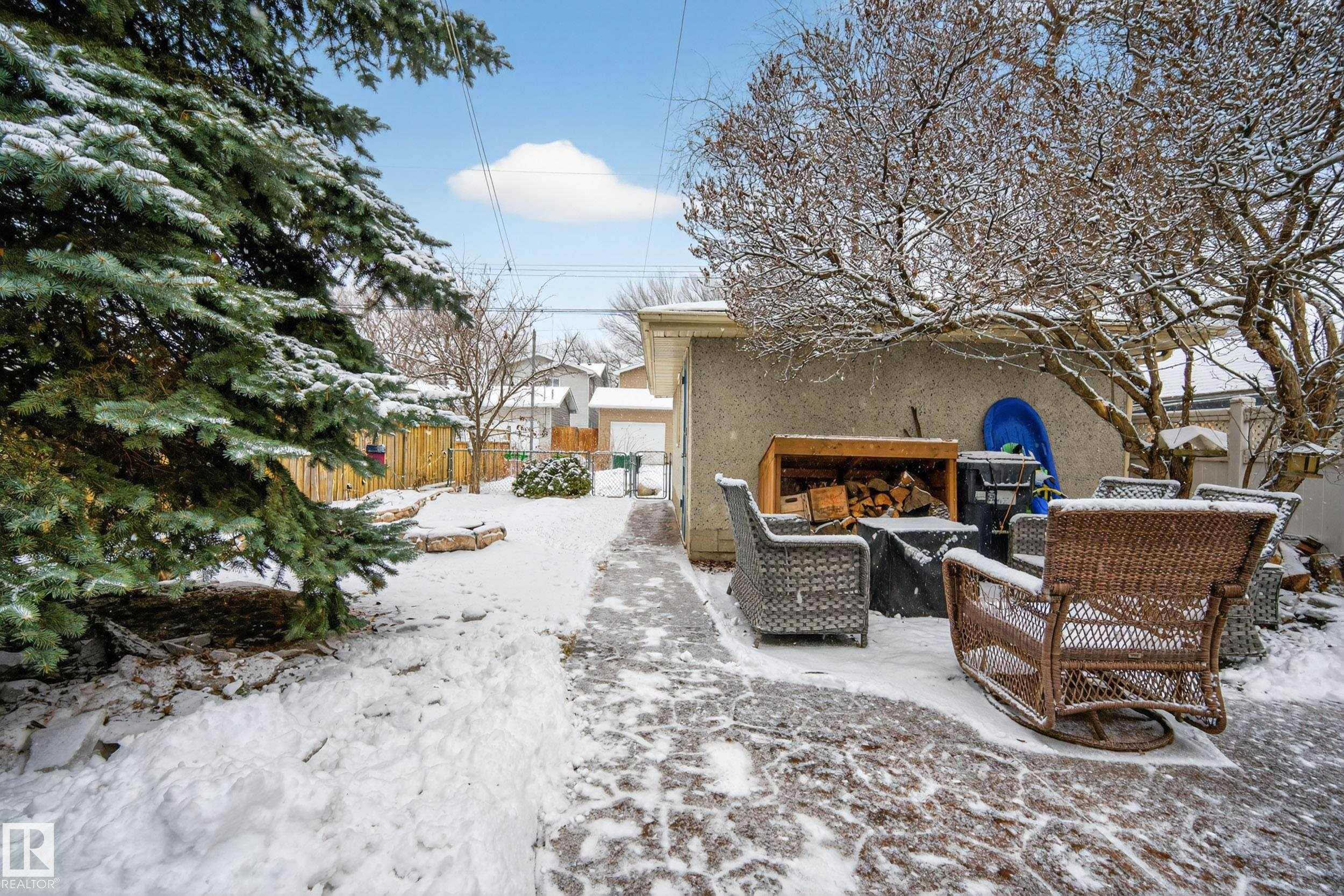 Photo 7 at 10328 76 Street NW, Forest Heights, Edmonton