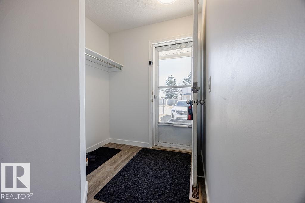 Photo 2 at 22 - 2030 Brentwood Boulevard, Broadmoor, Sherwood Park