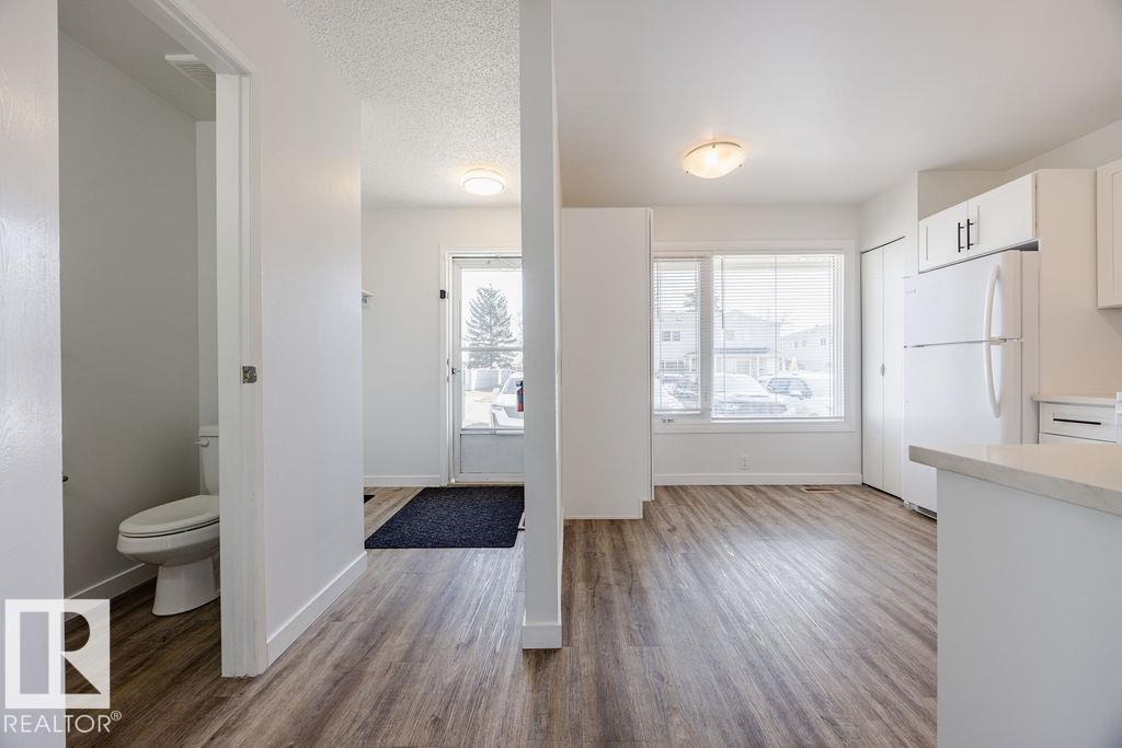 Photo 5 at 22 - 2030 Brentwood Boulevard, Broadmoor, Sherwood Park