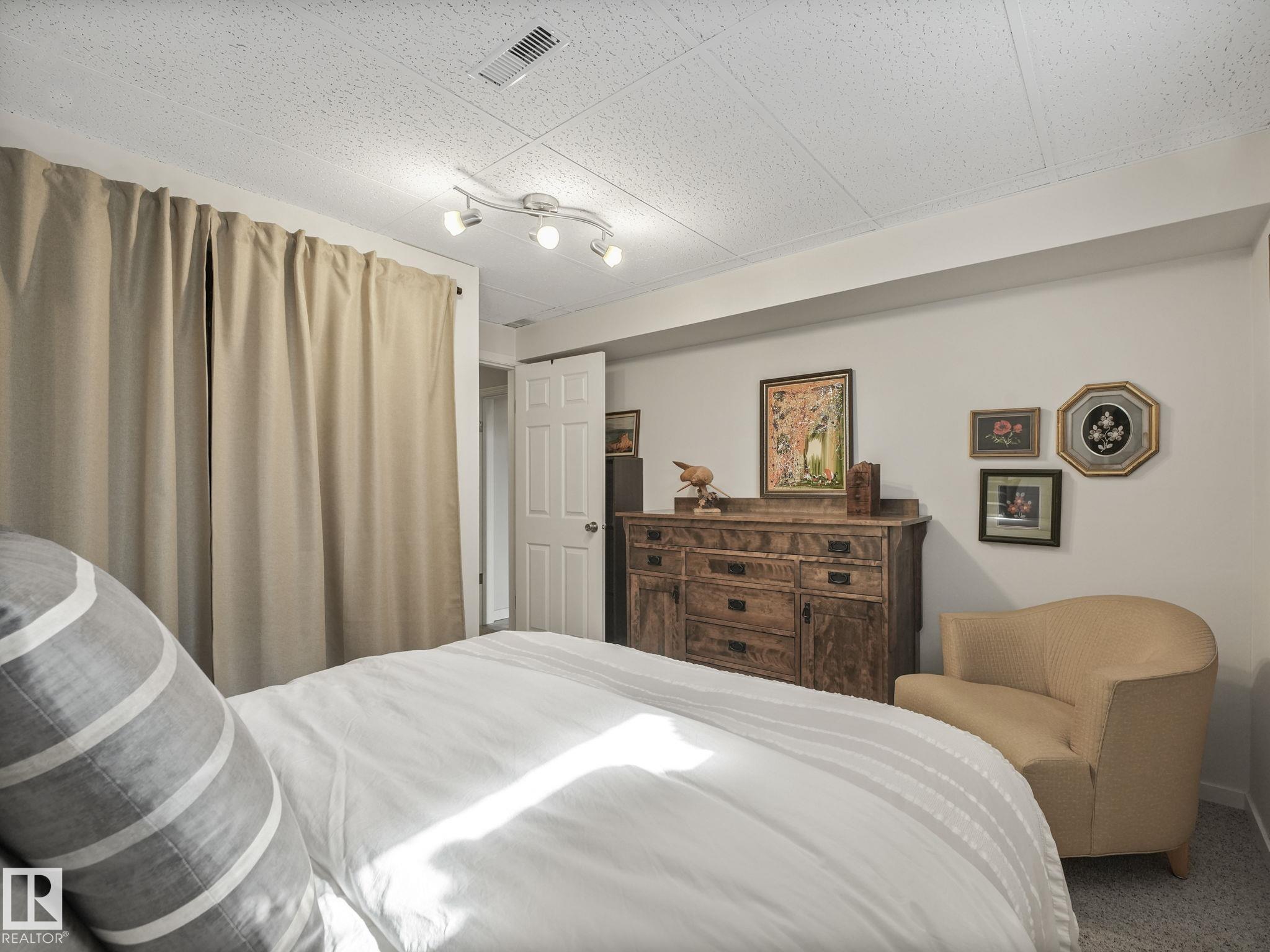 Photo 31 at 9615 159 Street NW, Glenwood, Edmonton