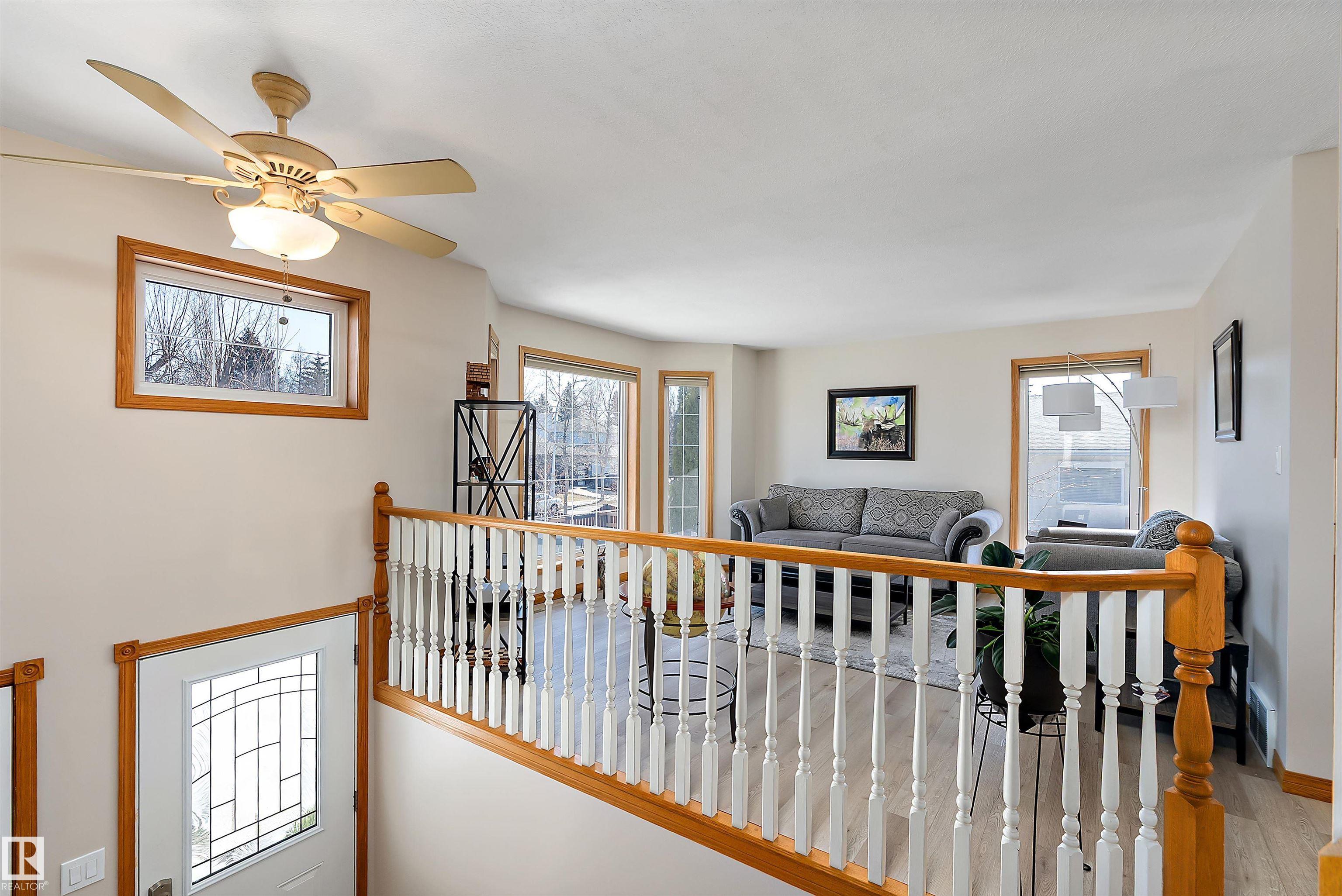 121 Dufferin Street, Deer Ridge, St. Albert