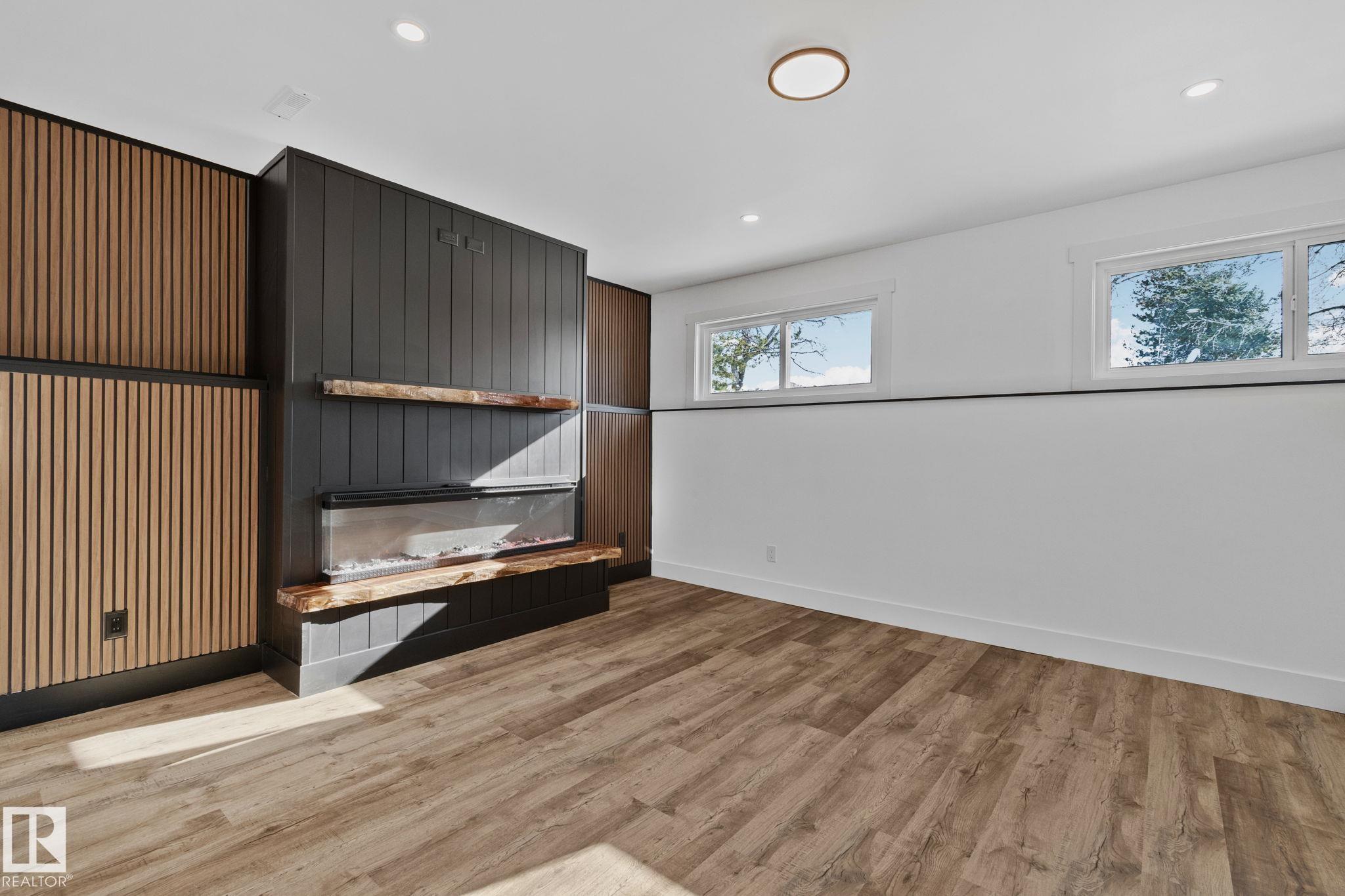 Photo 16 at 26 Alcott Crescent, Akinsdale, St. Albert