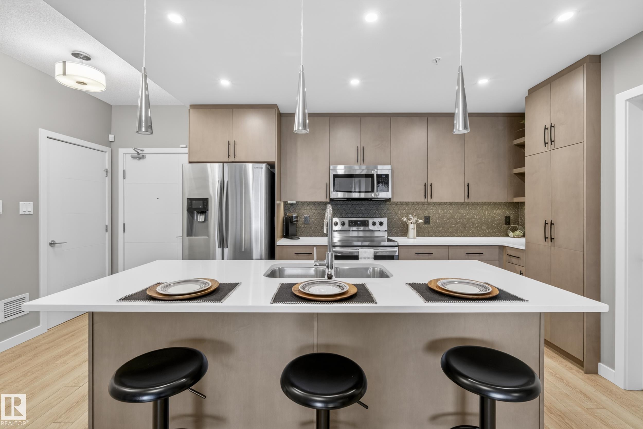 Picture for #127 1154 ADAMSON DR SW