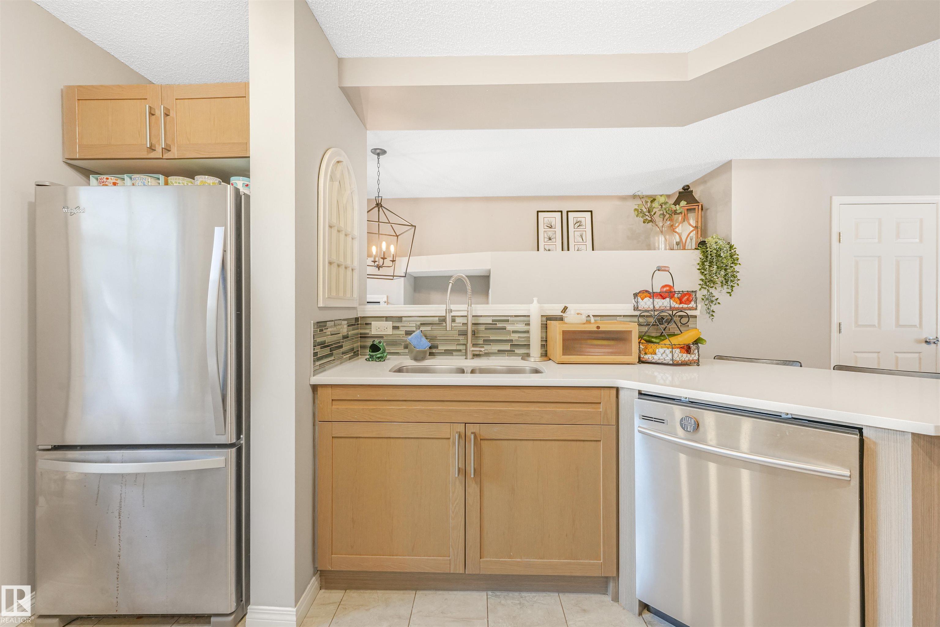 Photo 11 at 557 Orchards Boulevard SW, The Orchards At Ellerslie, Edmonton