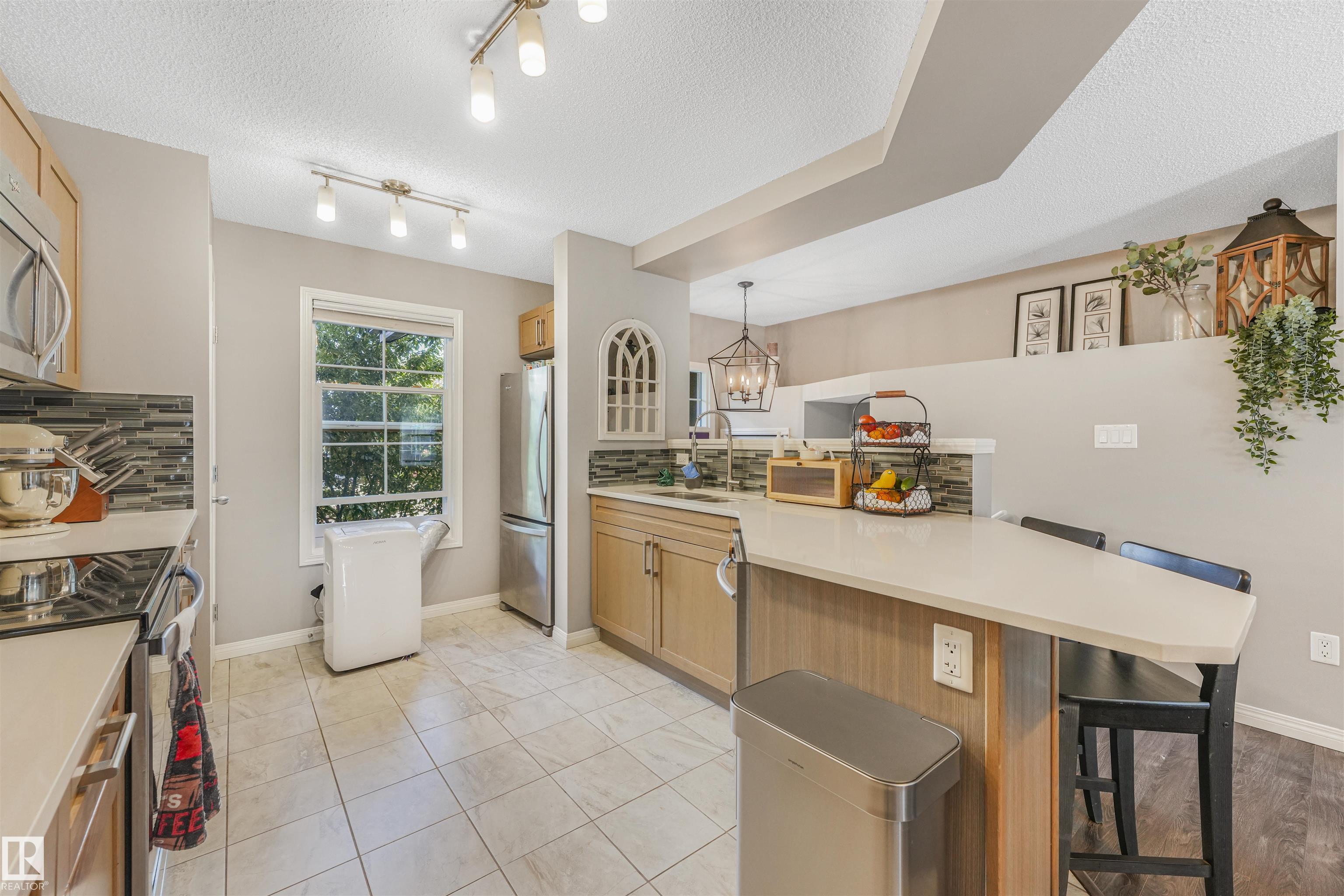 Photo 10 at 557 Orchards Boulevard SW, The Orchards At Ellerslie, Edmonton