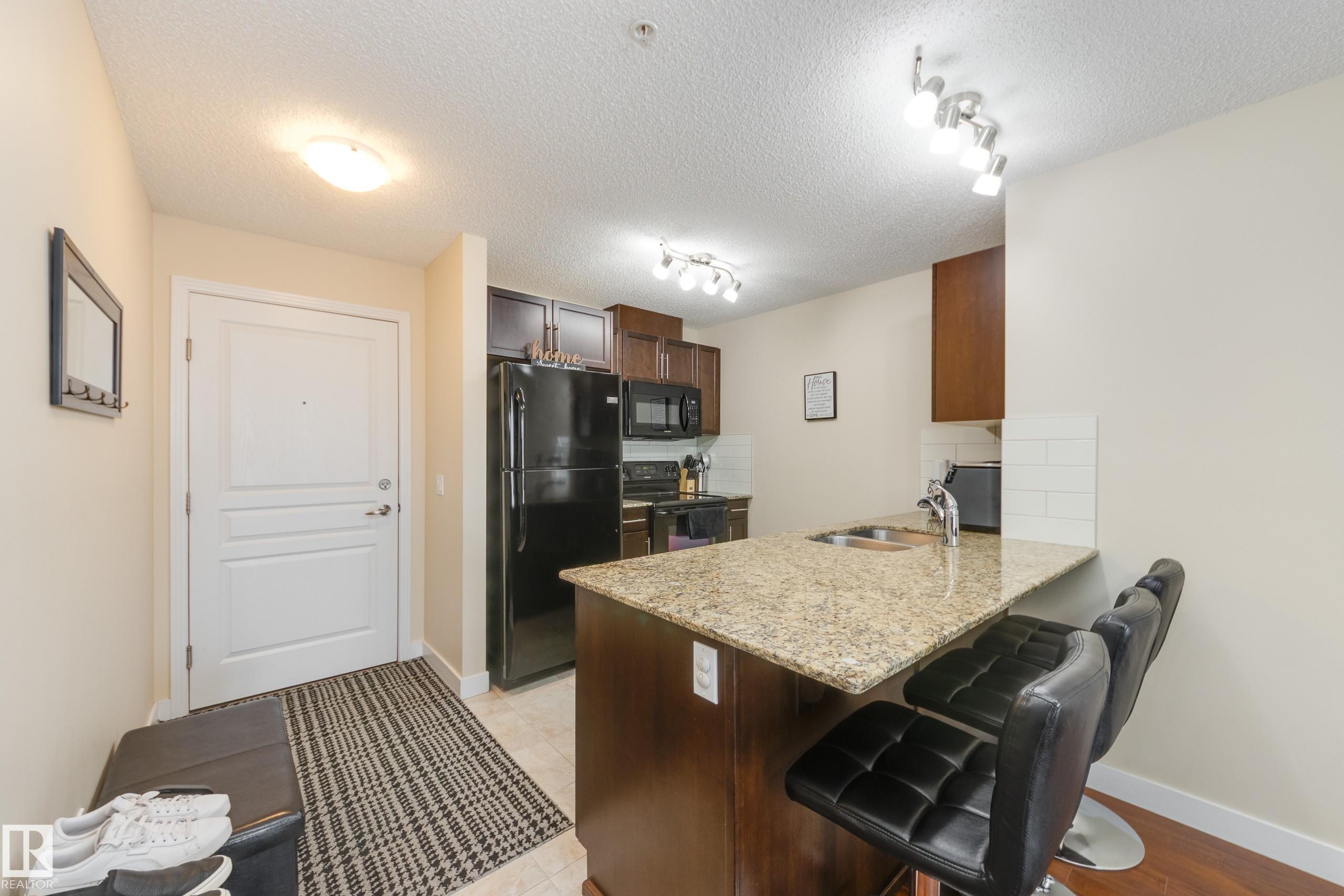 Photo 3 at 2216 - 4 Augustine Crescent, Aspen Trails, Sherwood Park