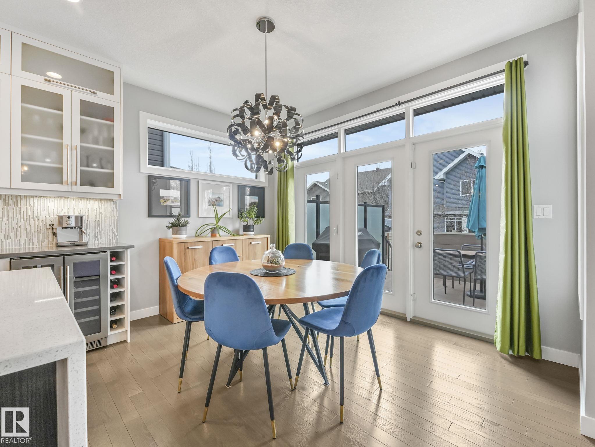 https://zimg.paragon.ice.com/ParagonImages/Property/PM/RAE/225395423/14/0/0/f33a813d9003d9b60442005a5a1b48cc/1/c1c83cc48d2e1c427497c4fefa6479b9/225395423-cf8d0bea-9f74-4b66-8728-52b3a4481ad5.JPG