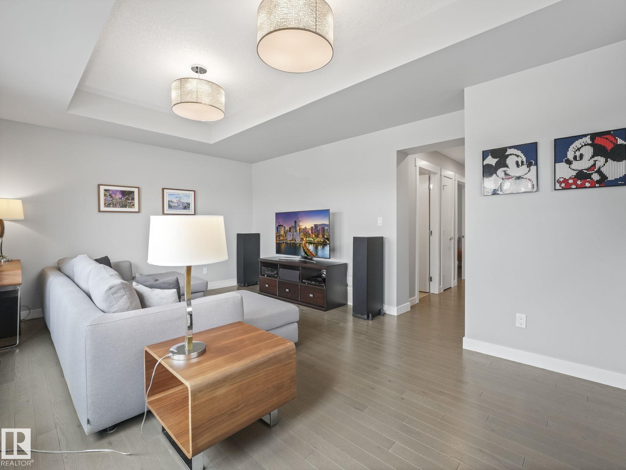 https://zimg.paragon.ice.com/ParagonImages/Property/PM/RAE/225395423/30/0/0/c702933b8eb5cec07904ae649da14178/1/c1c83cc48d2e1c427497c4fefa6479b9/225395423-a9570e3e-9f6a-47f0-93d2-343c826ab70a.JPG