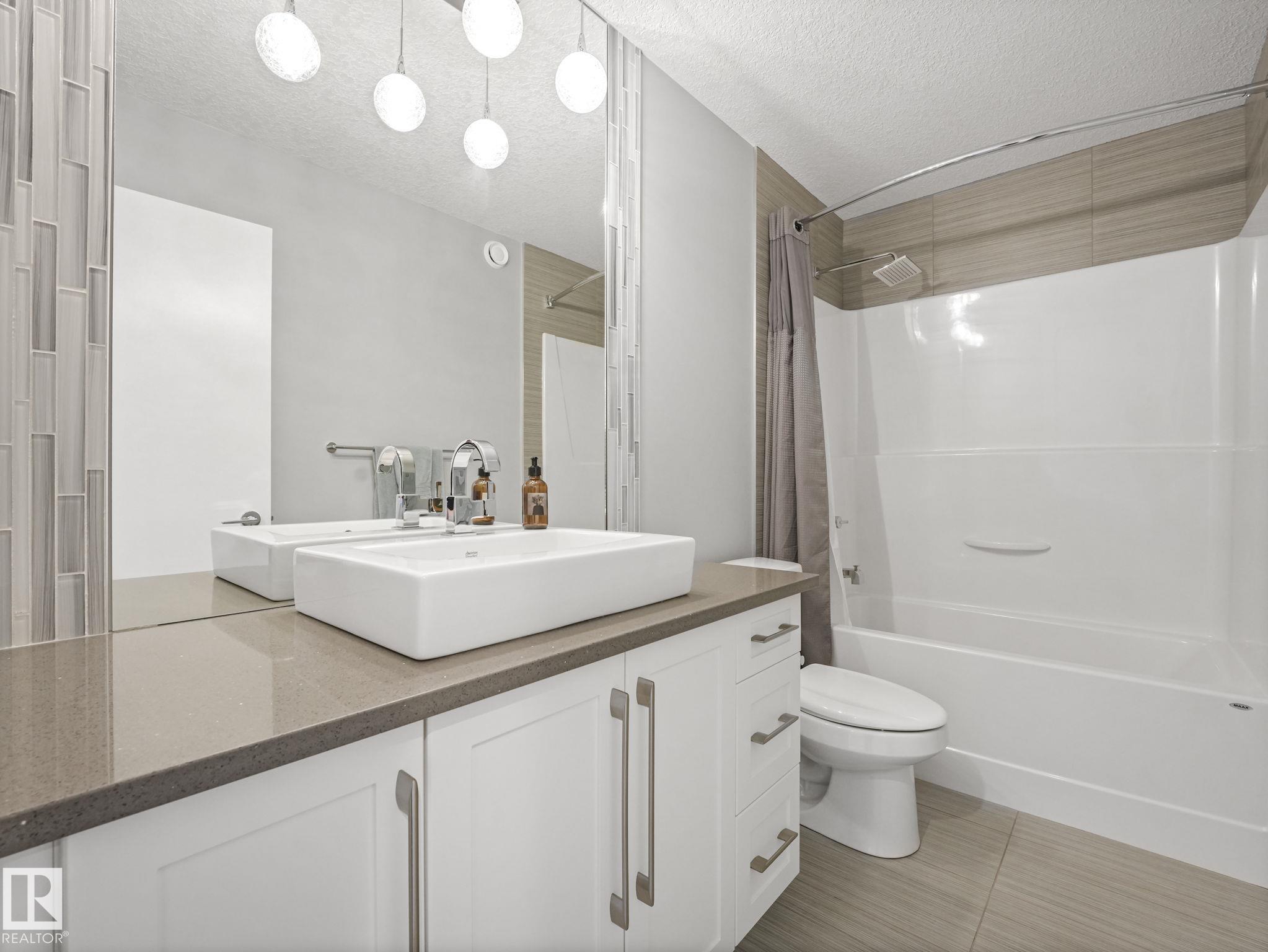 https://zimg.paragon.ice.com/ParagonImages/Property/PM/RAE/225395423/38/0/0/788ce7634b9ebc0d4e598a193eb21396/1/c1c83cc48d2e1c427497c4fefa6479b9/225395423-a6ad1193-3cf4-412c-9196-451952175c1a.JPG
