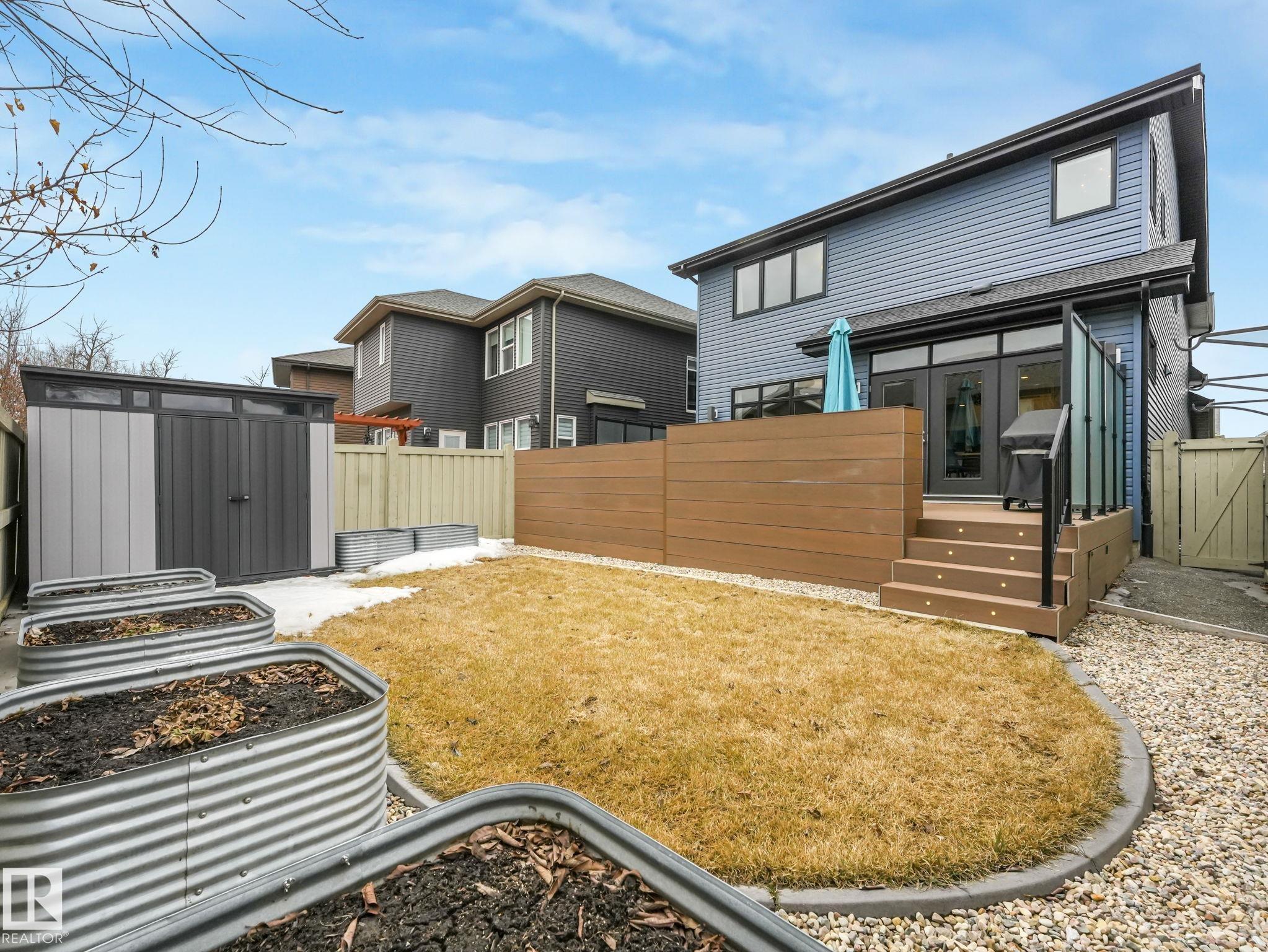 https://zimg.paragon.ice.com/ParagonImages/Property/PM/RAE/225395423/57/0/0/bb76c017318e72676077cbc334fcd129/1/c1c83cc48d2e1c427497c4fefa6479b9/225395423-b552ed81-25ff-40d9-a299-92da15ba5b28.JPG
