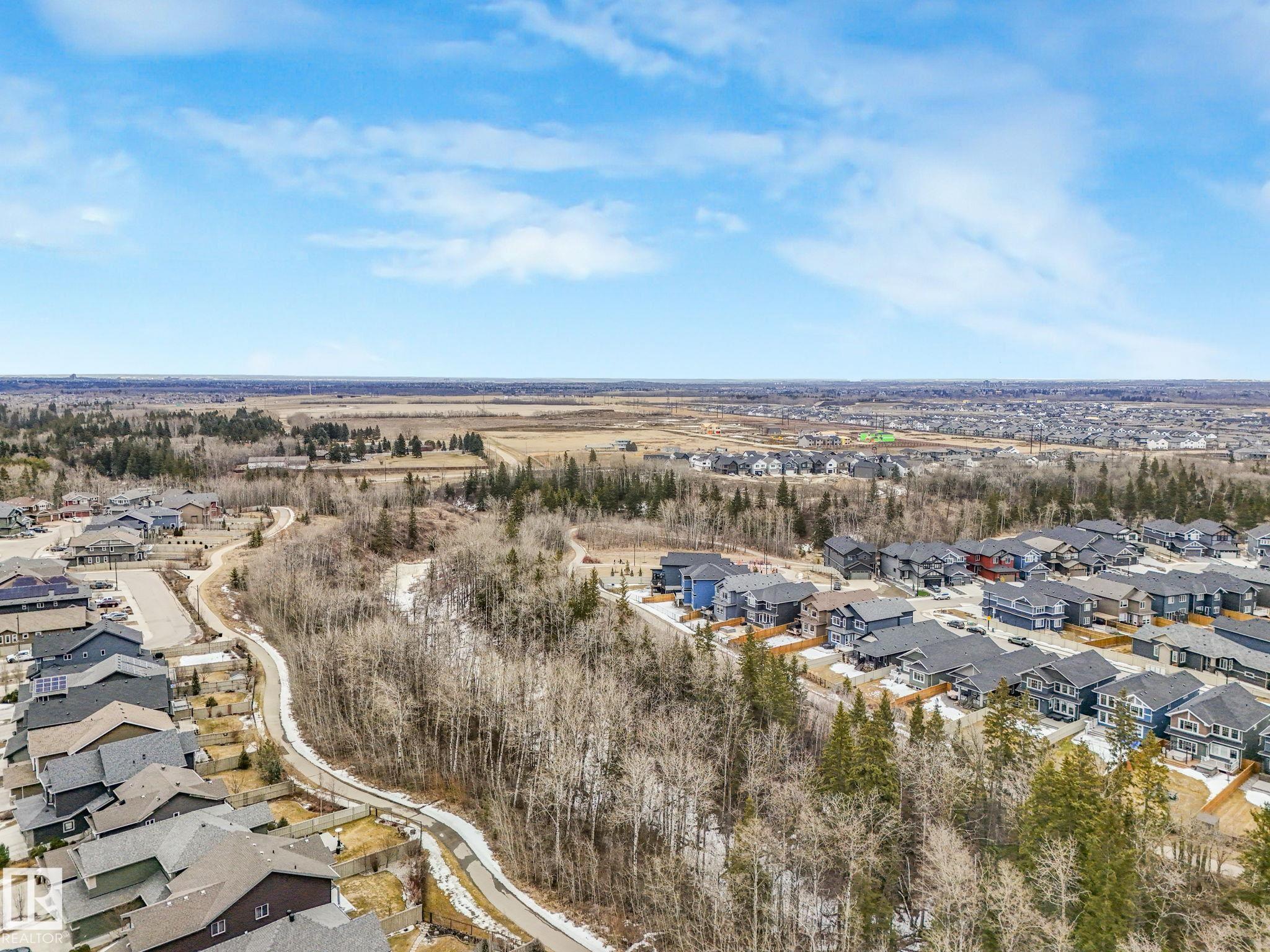 https://zimg.paragon.ice.com/ParagonImages/Property/PM/RAE/225395423/66/0/0/aa823c812ee5000f92662863d0c13048/1/c1c83cc48d2e1c427497c4fefa6479b9/225395423-1dfc6158-f8d3-42d9-ae45-8bbc4877257d.JPG