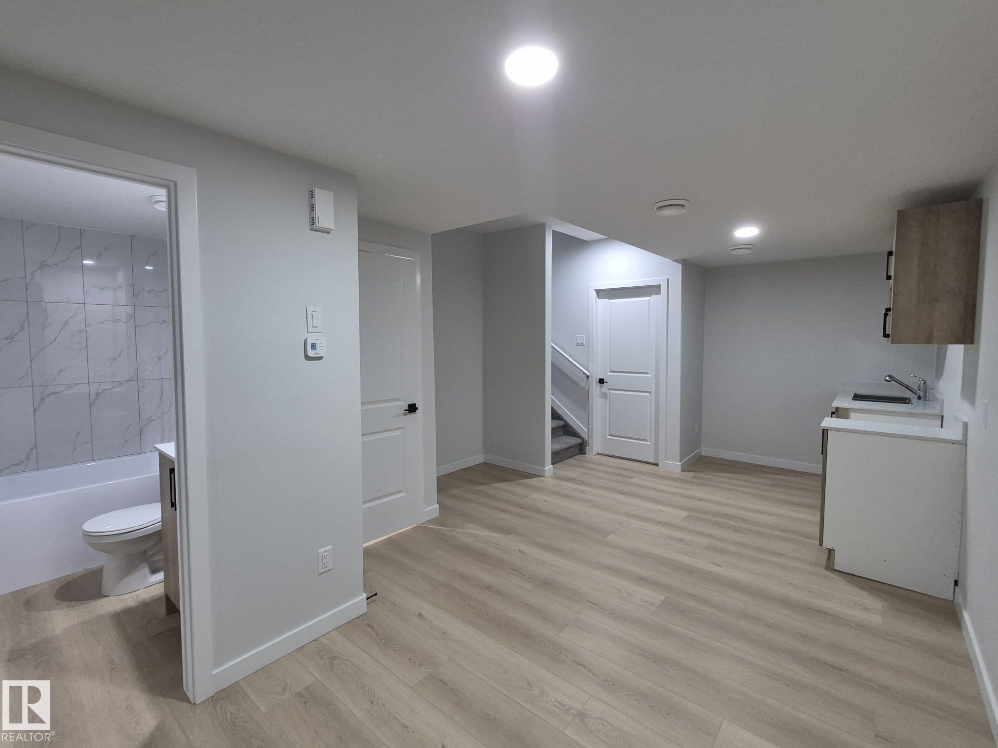 Photo 31 at 6379 King Wynd SW, Keswick, Edmonton