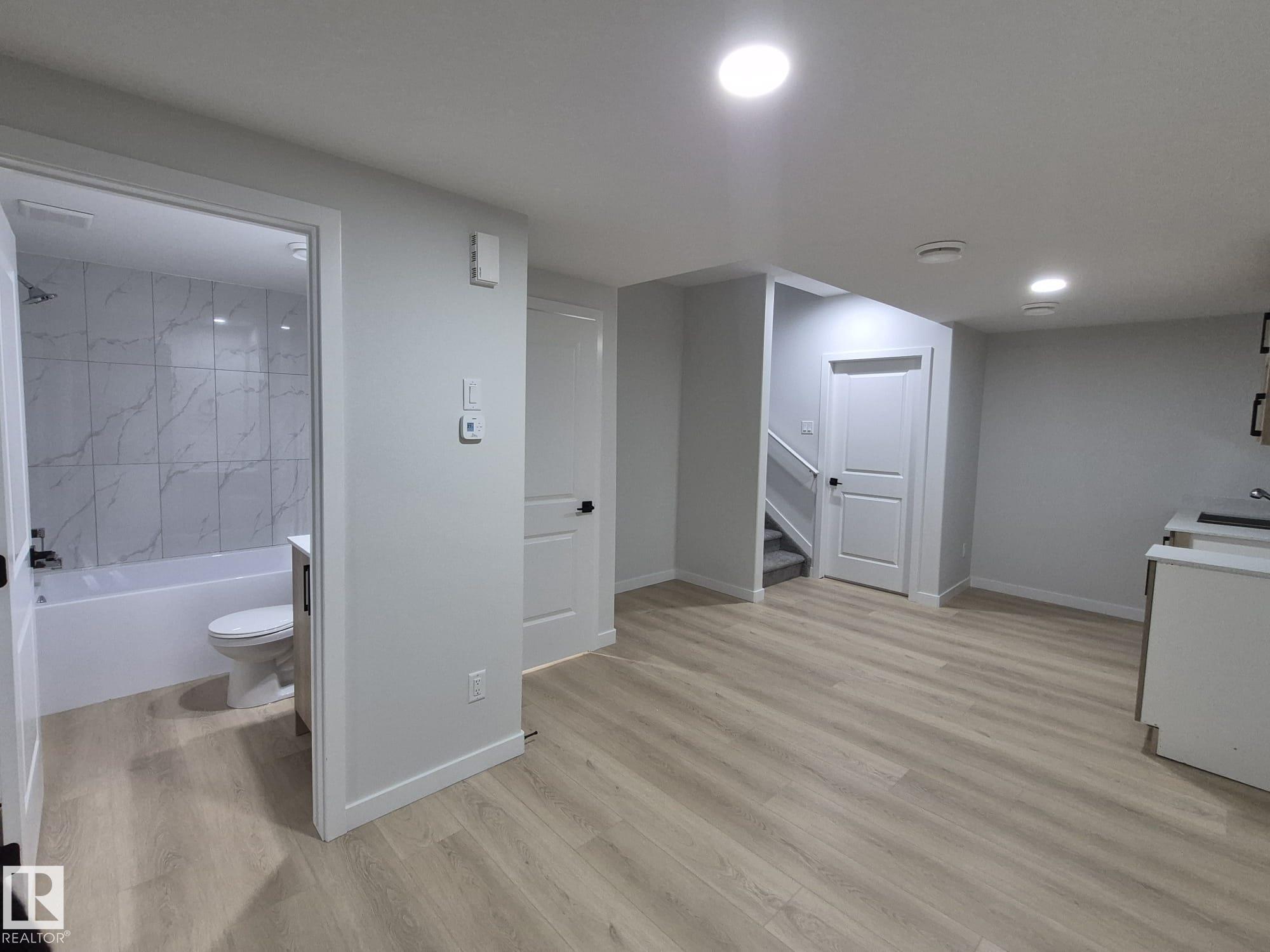 Photo 32 at 6379 King Wynd SW, Keswick, Edmonton