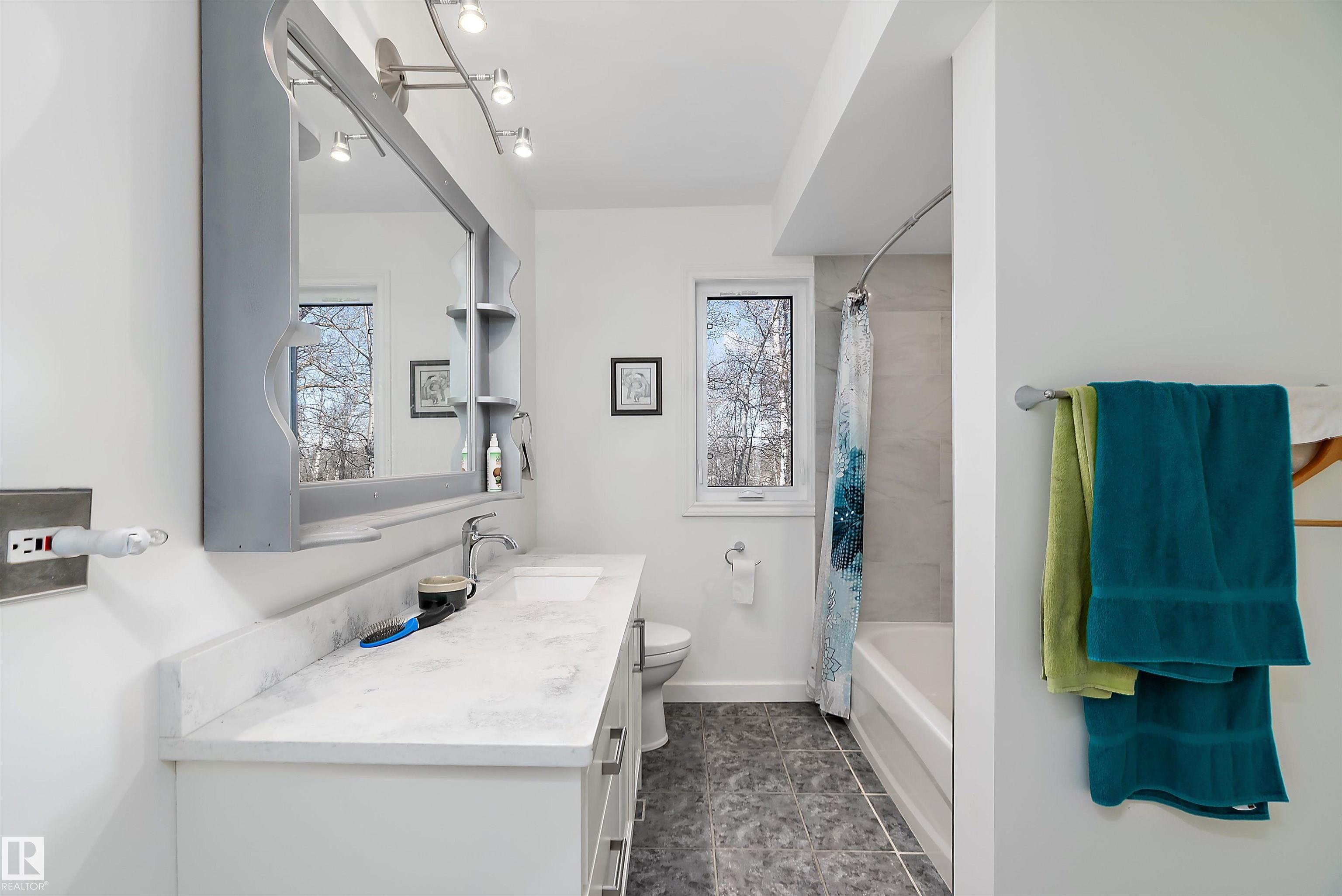 Photo 19 at 51231 Rge Road 210, None, Rural Strathcona County