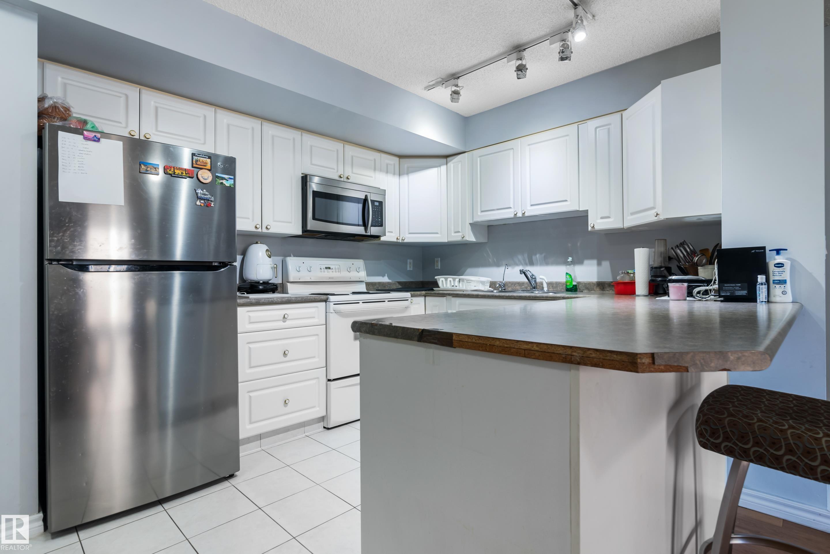 Photo 14 at 1102 - 10909 103 Avenue NW, Downtown, Edmonton