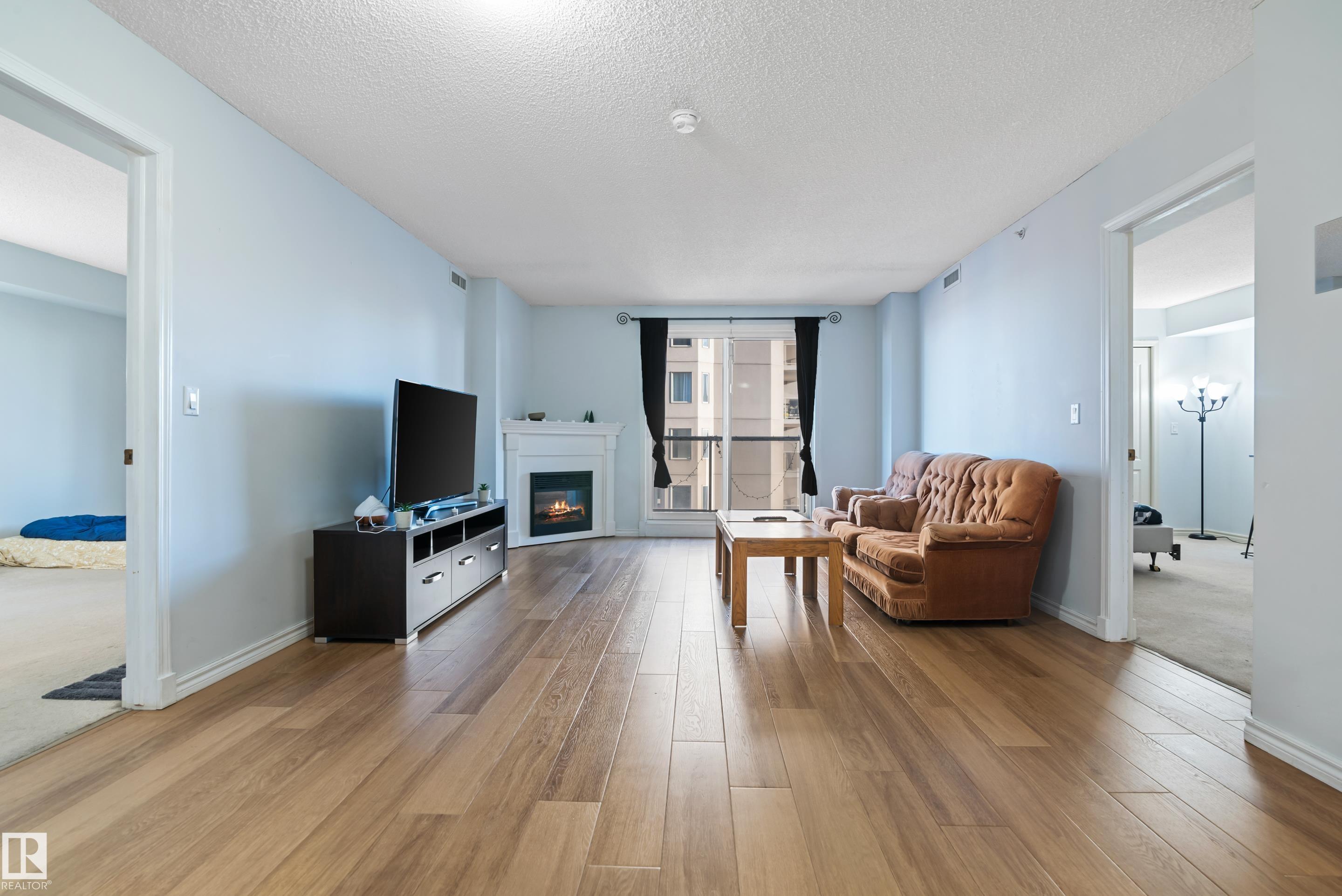 Photo 15 at 1102 - 10909 103 Avenue NW, Downtown, Edmonton