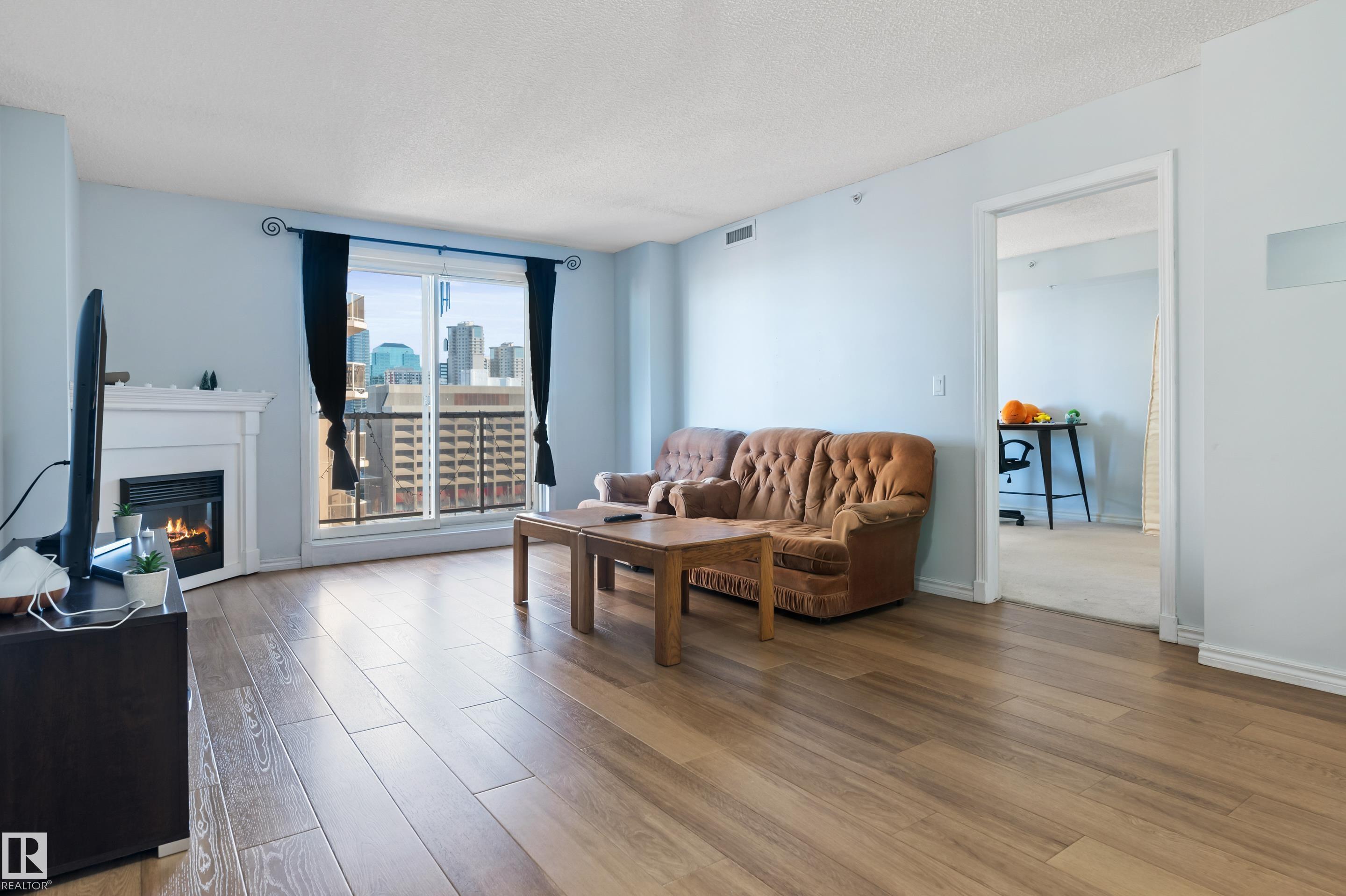 Photo 17 at 1102 - 10909 103 Avenue NW, Downtown, Edmonton