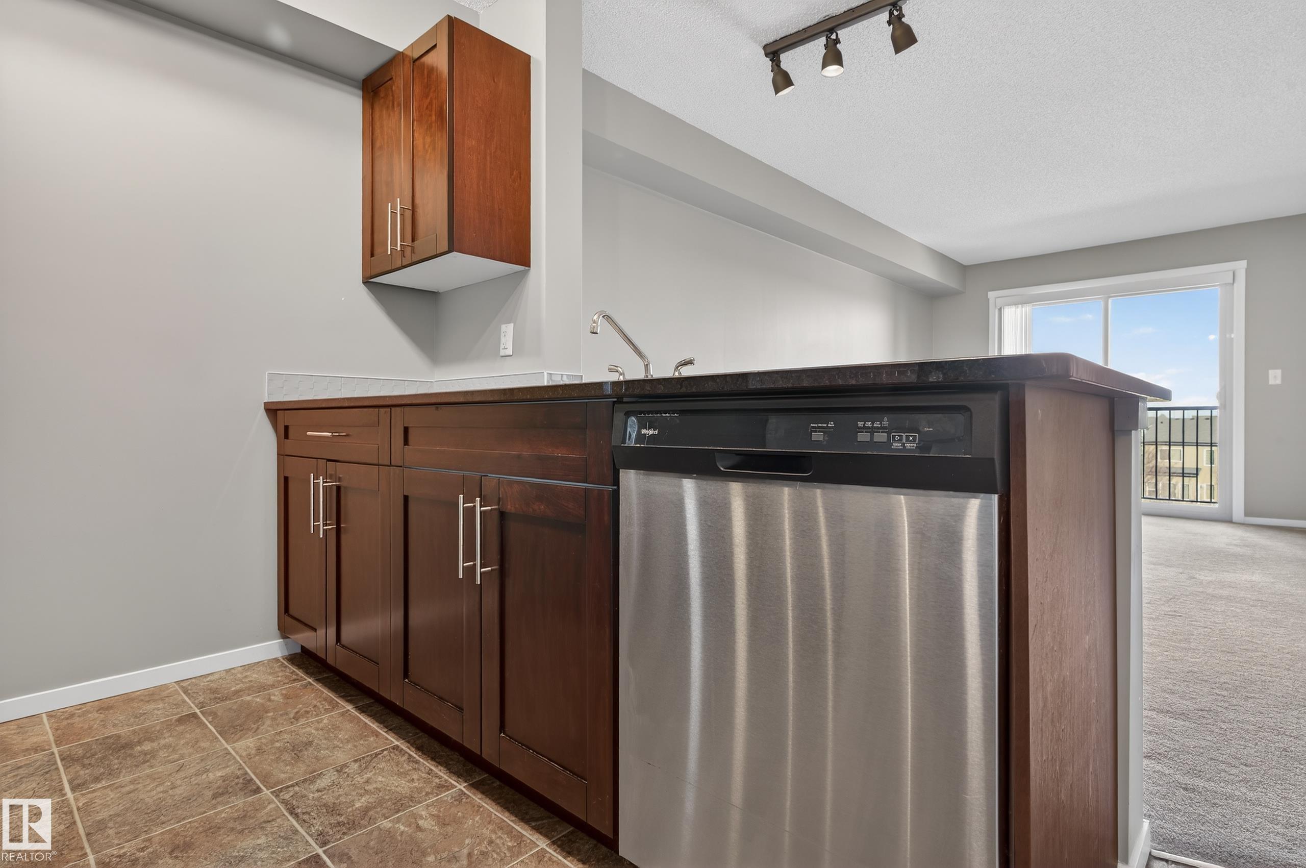 Picture for #404 5370 Chappelle RD SW