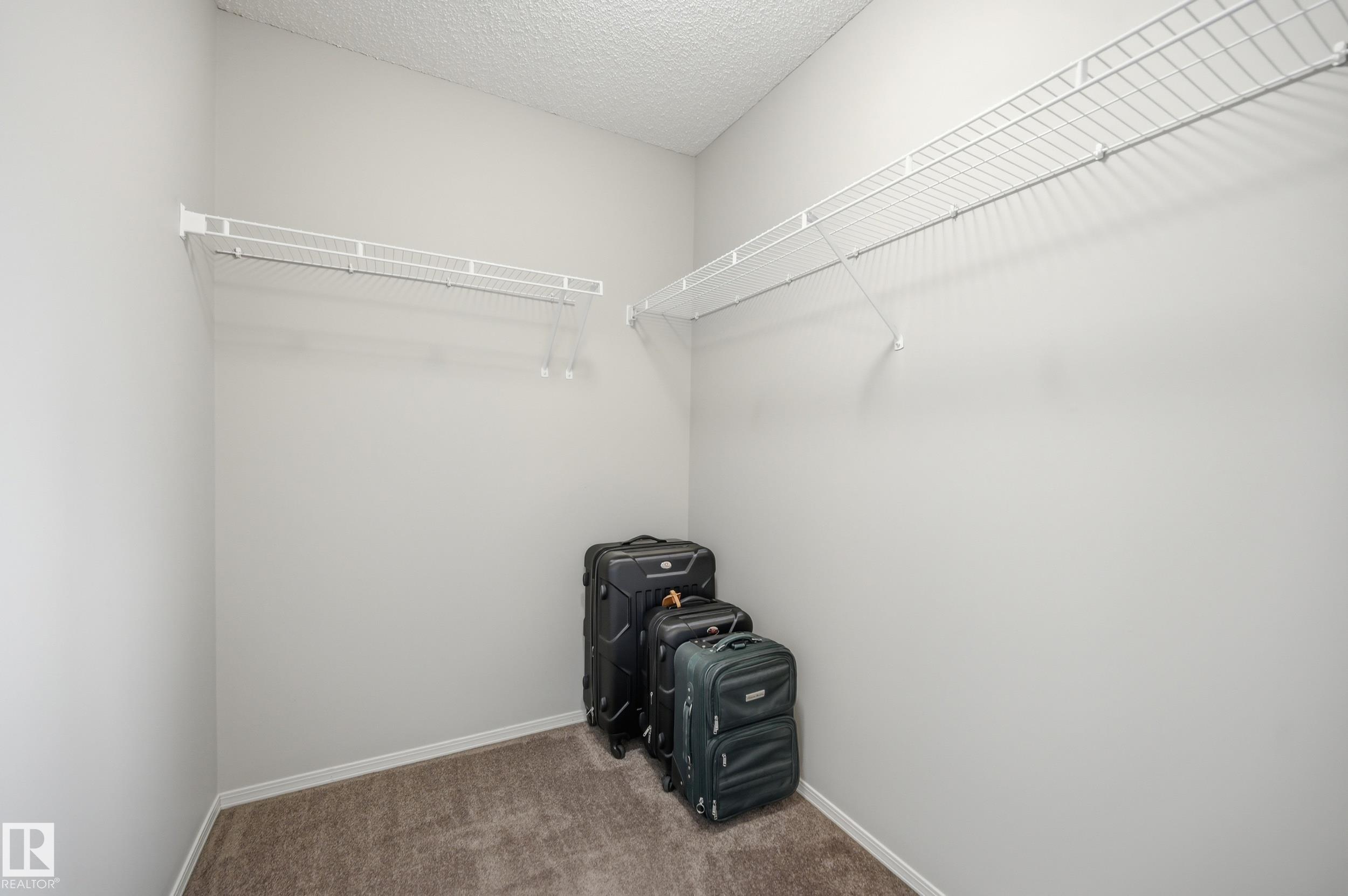 Photo 14 at 14 Vivian Way, Spruce Village, Spruce Grove