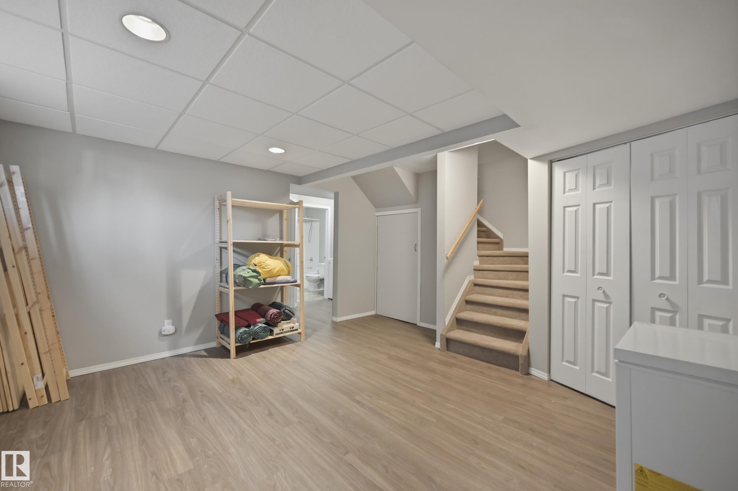 Photo 22 at 14 Vivian Way, Spruce Village, Spruce Grove