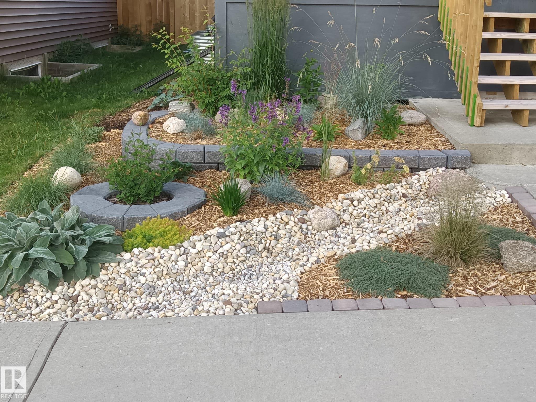 Photo 31 at 14 Vivian Way, Spruce Village, Spruce Grove