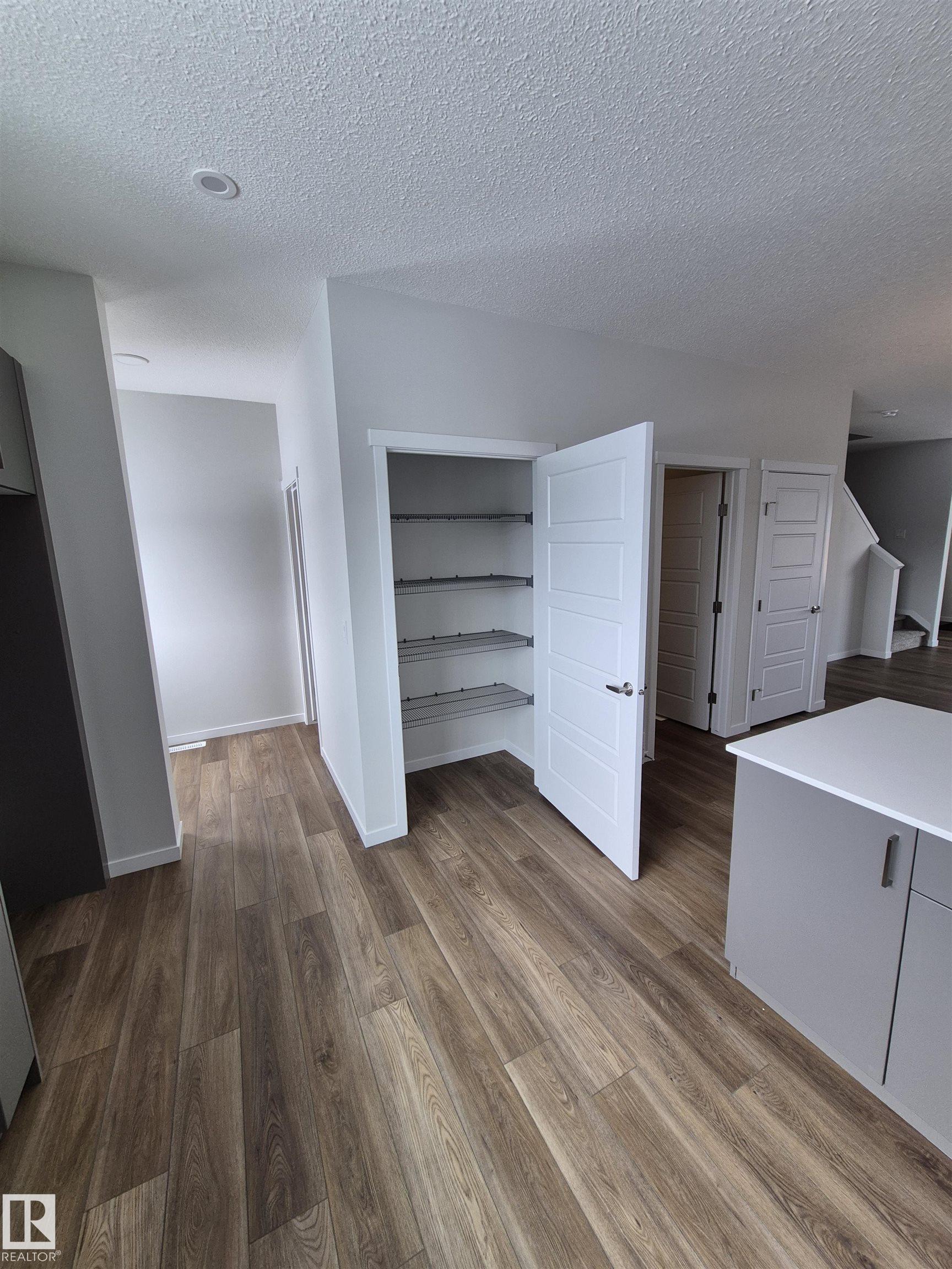 Photo 12 at 1088 Mcleod Avenue, Easton, Spruce Grove