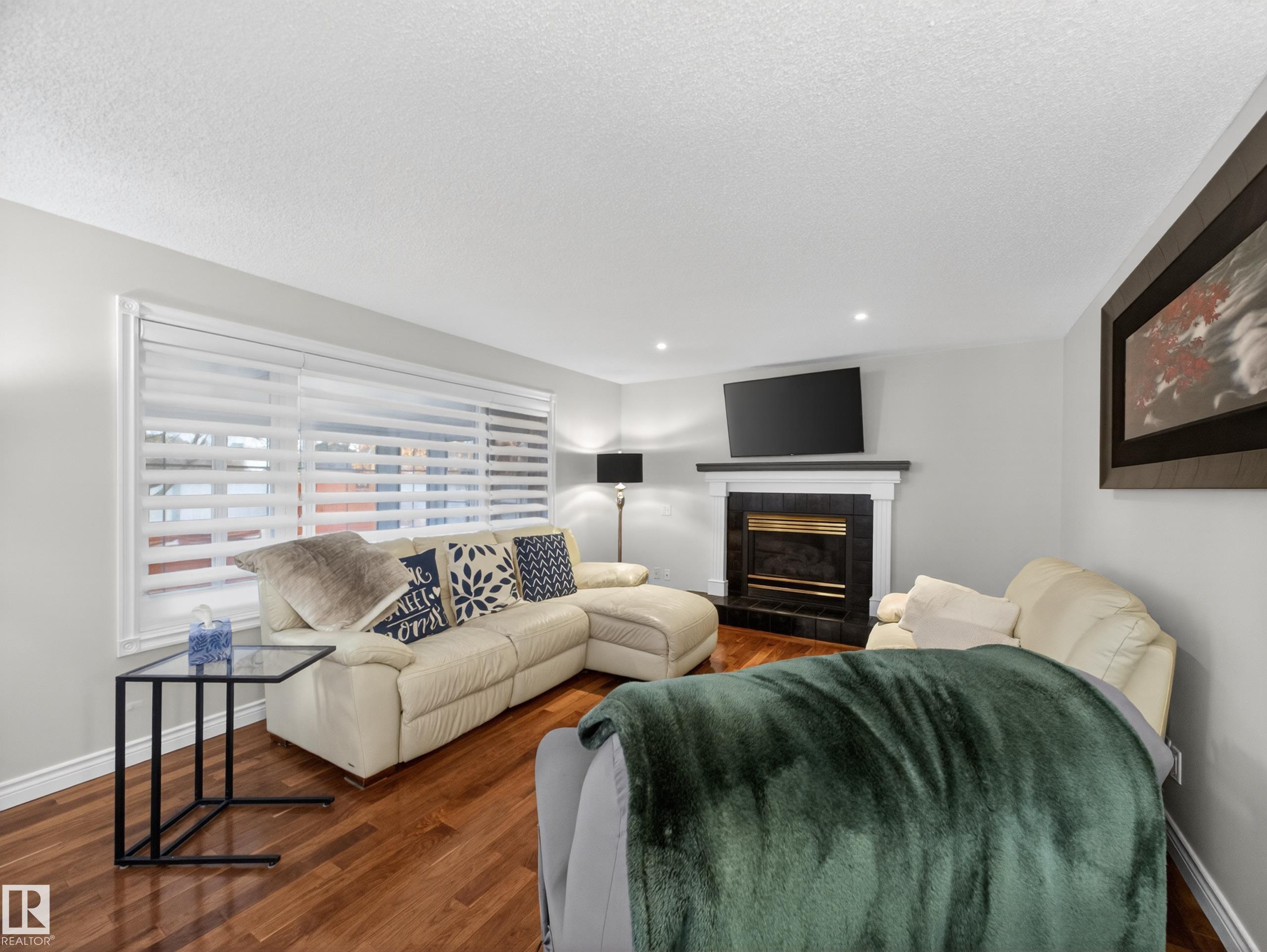 Photo 11 at 163 Highland Way, Heritage Hills, Sherwood Park