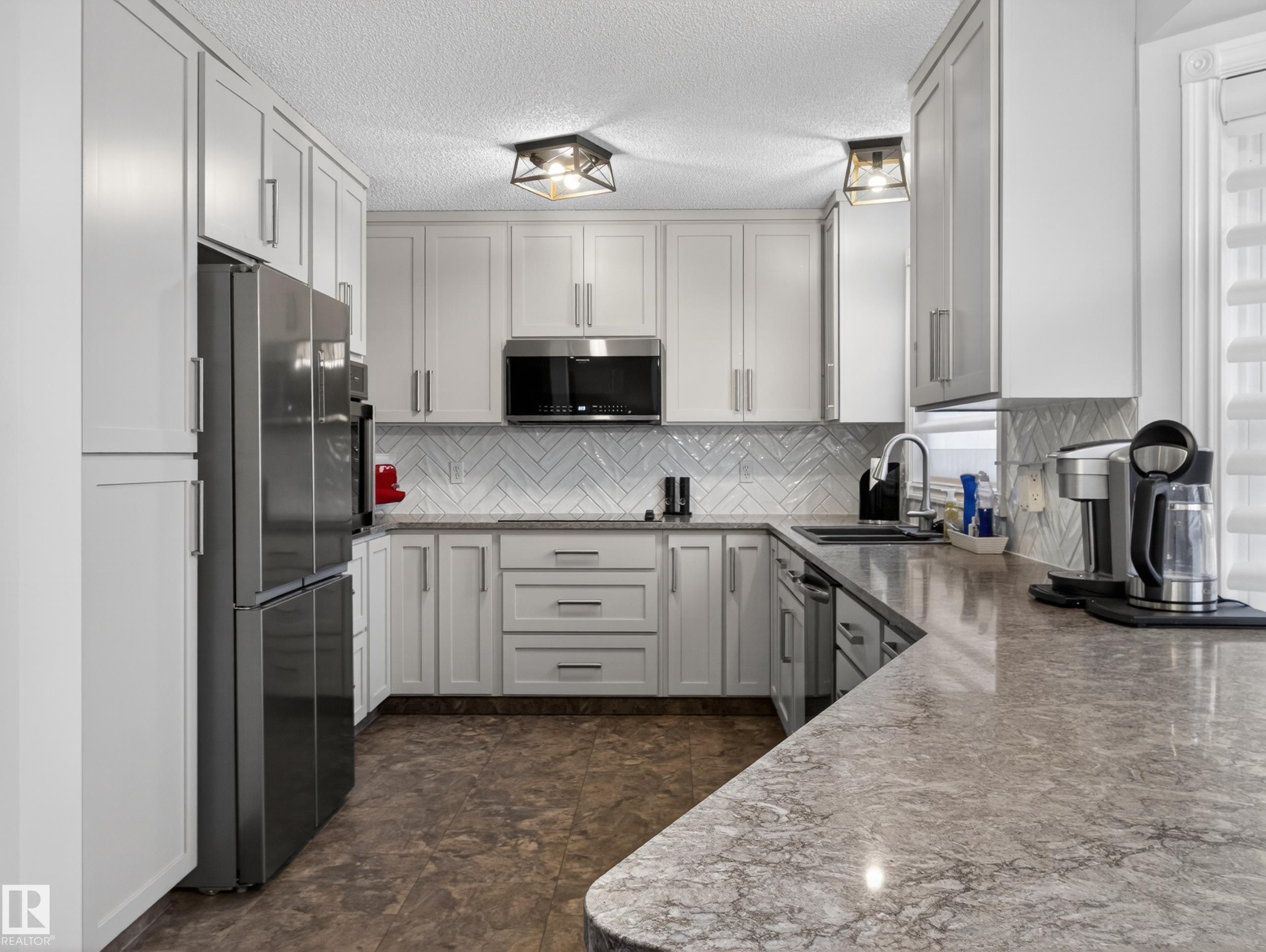 Photo 14 at 163 Highland Way, Heritage Hills, Sherwood Park