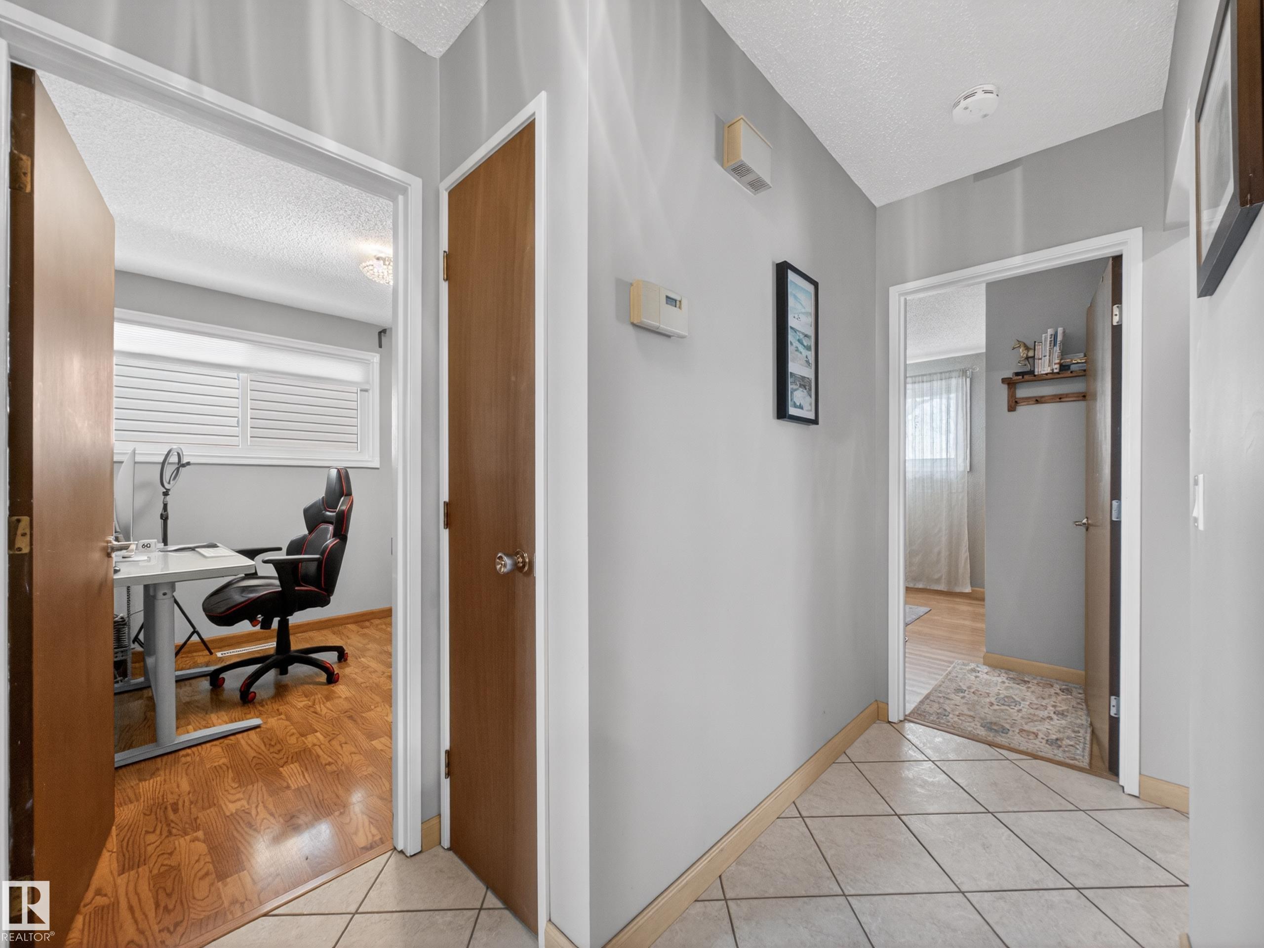 Photo 25 at 9310 165 Street NW, West Meadowlark Park, Edmonton