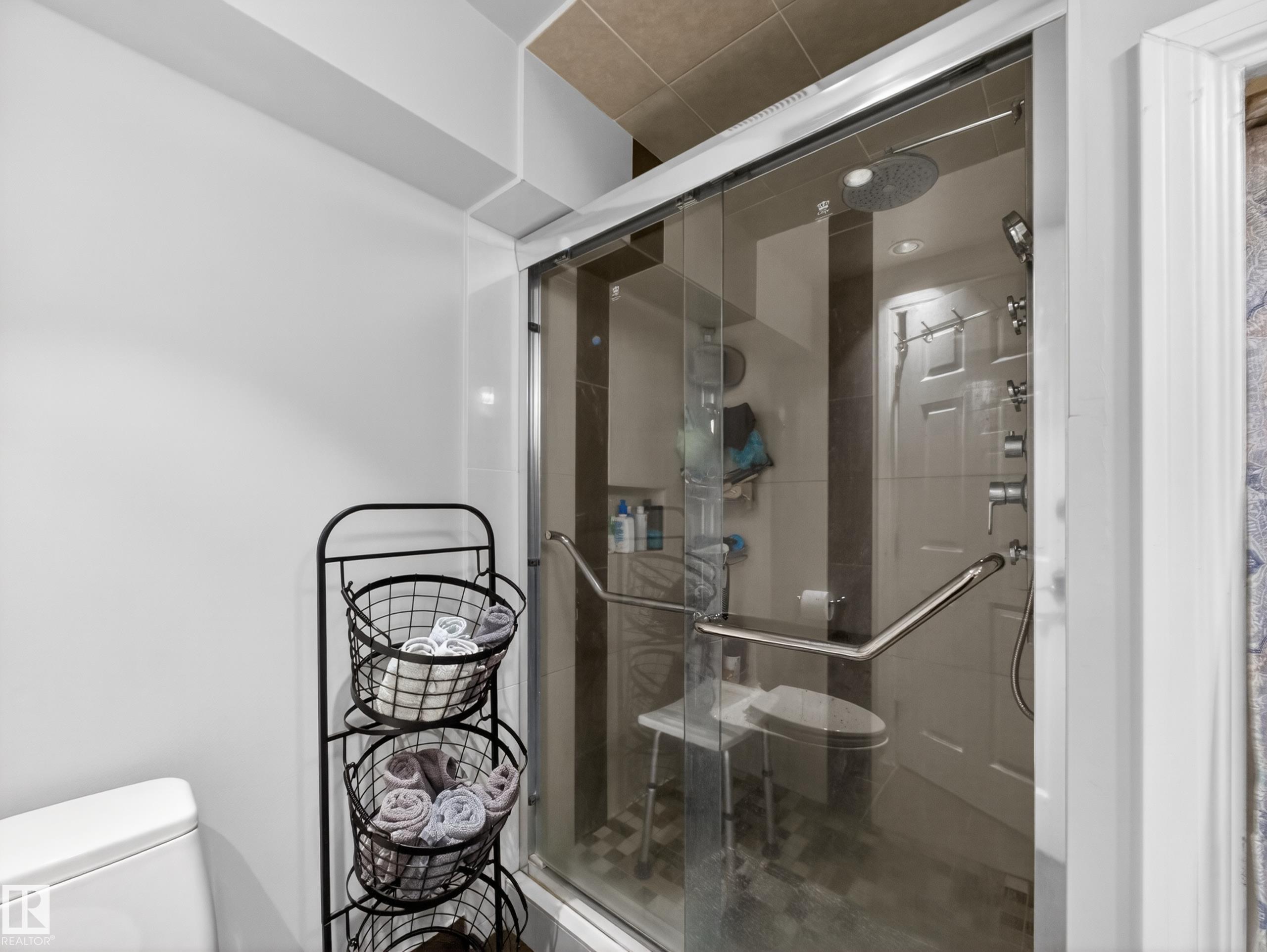 Photo 52 at 9310 165 Street NW, West Meadowlark Park, Edmonton