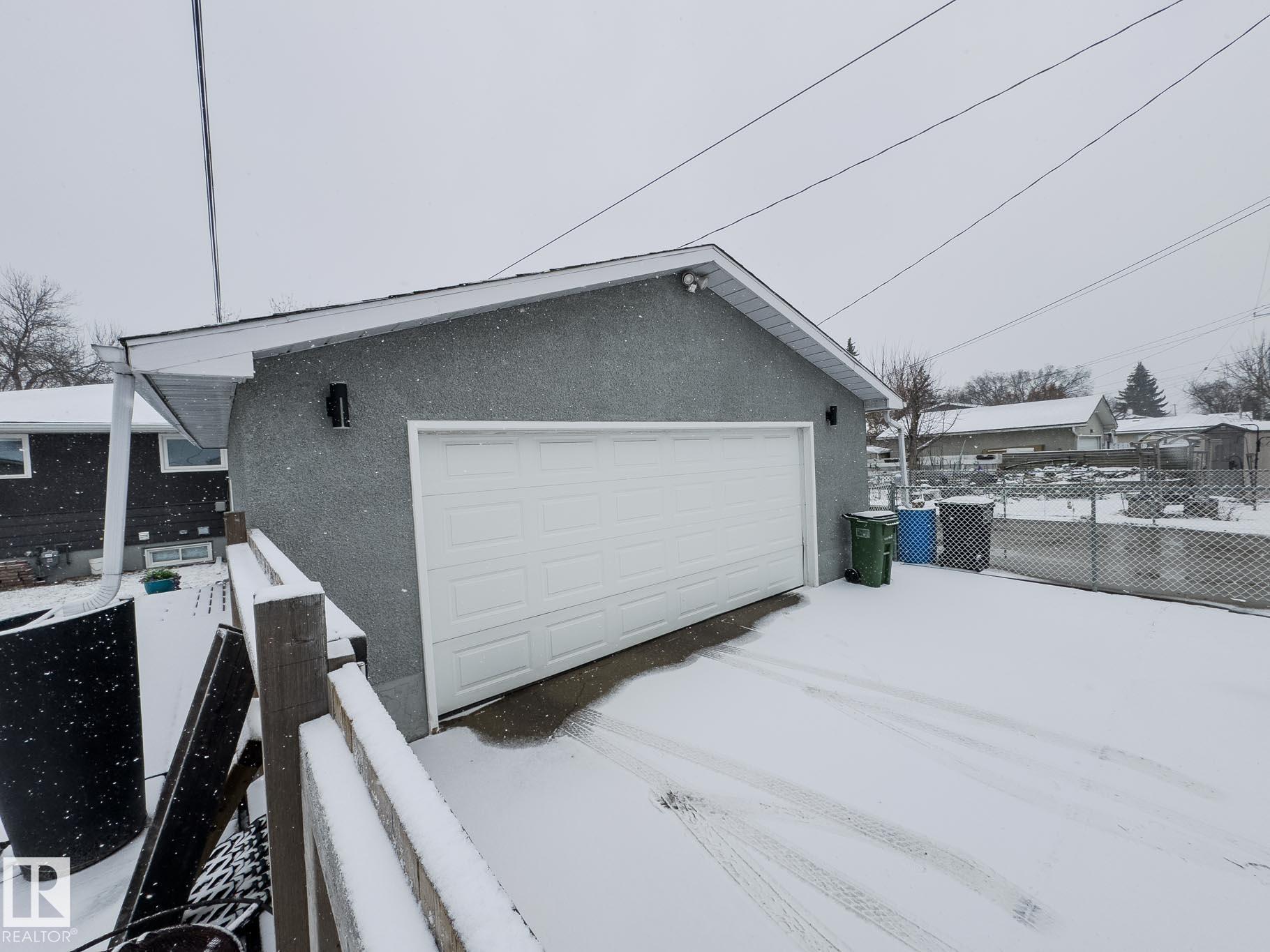 Photo 69 at 9310 165 Street NW, West Meadowlark Park, Edmonton