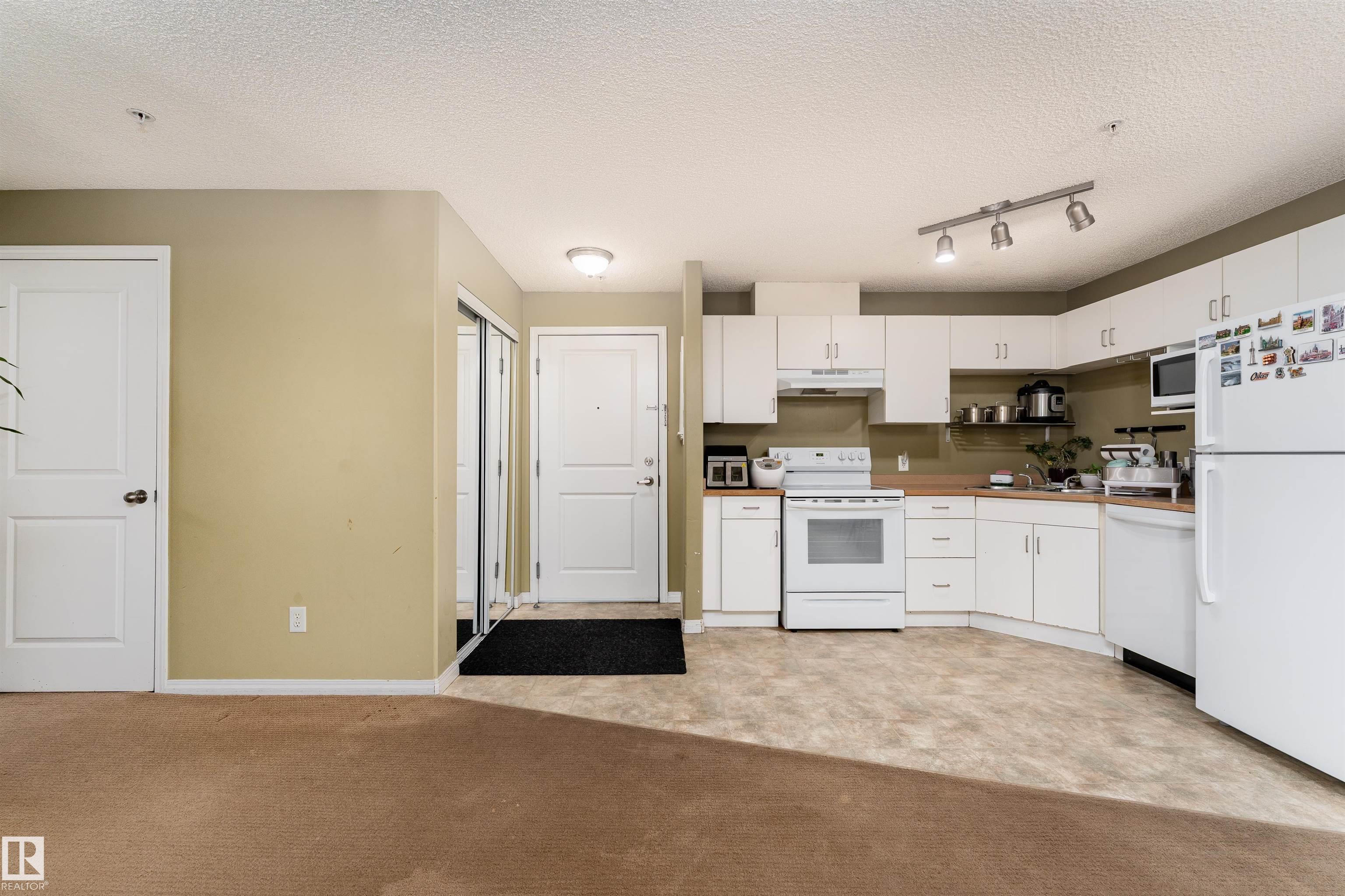 Picture for #231 11325 83 ST NW