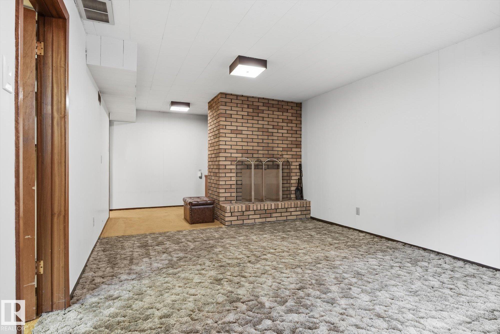 Photo 24 at 9131 74 Street NW, Ottewell, Edmonton