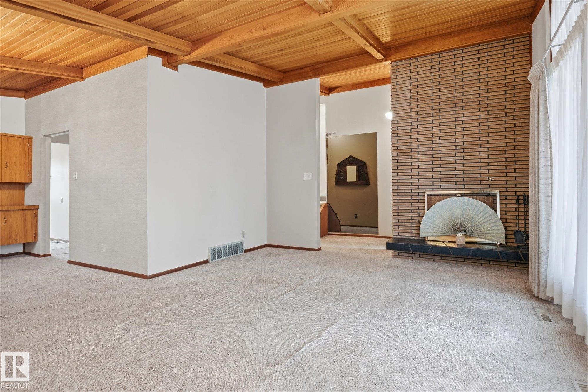 Photo 7 at 9131 74 Street NW, Ottewell, Edmonton