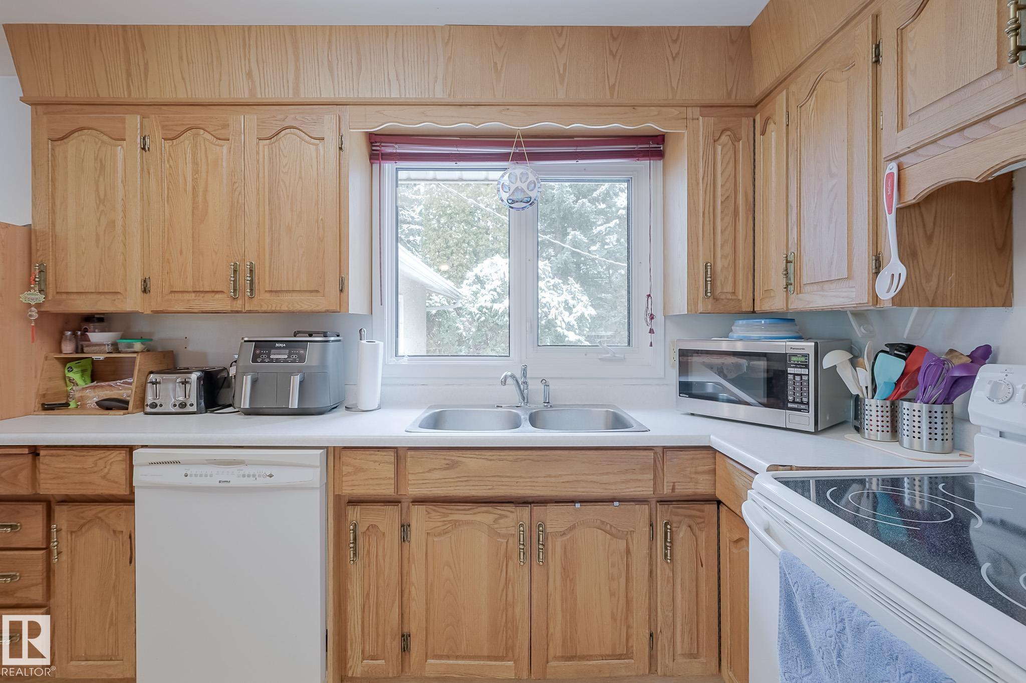 Photo 45 at 380 Conifer Street, Sherwood Heights, Sherwood Park